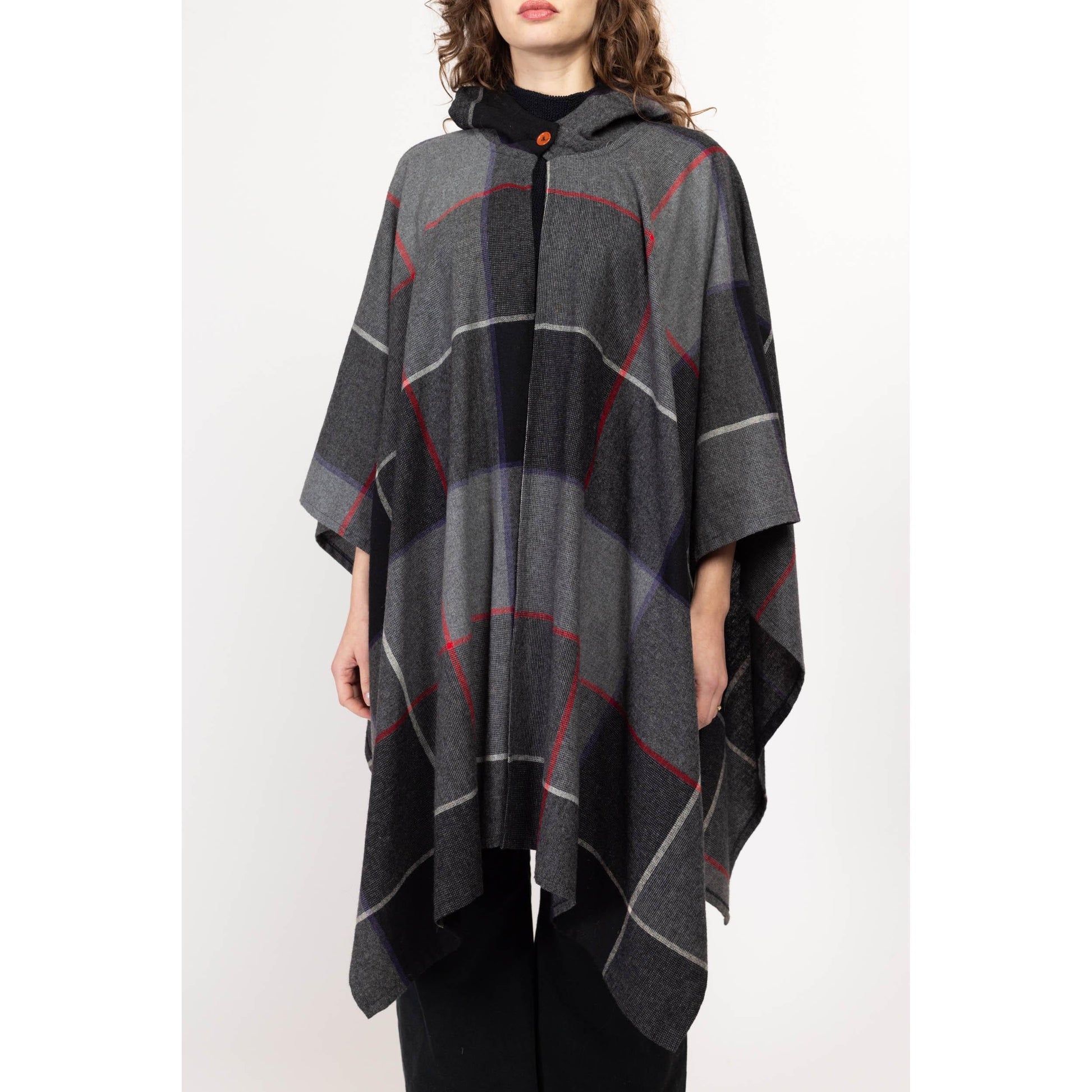 One Size 80s Grey Plaid Wool Hooded Poncho | Boho Vintage Fall Winter Long Cape