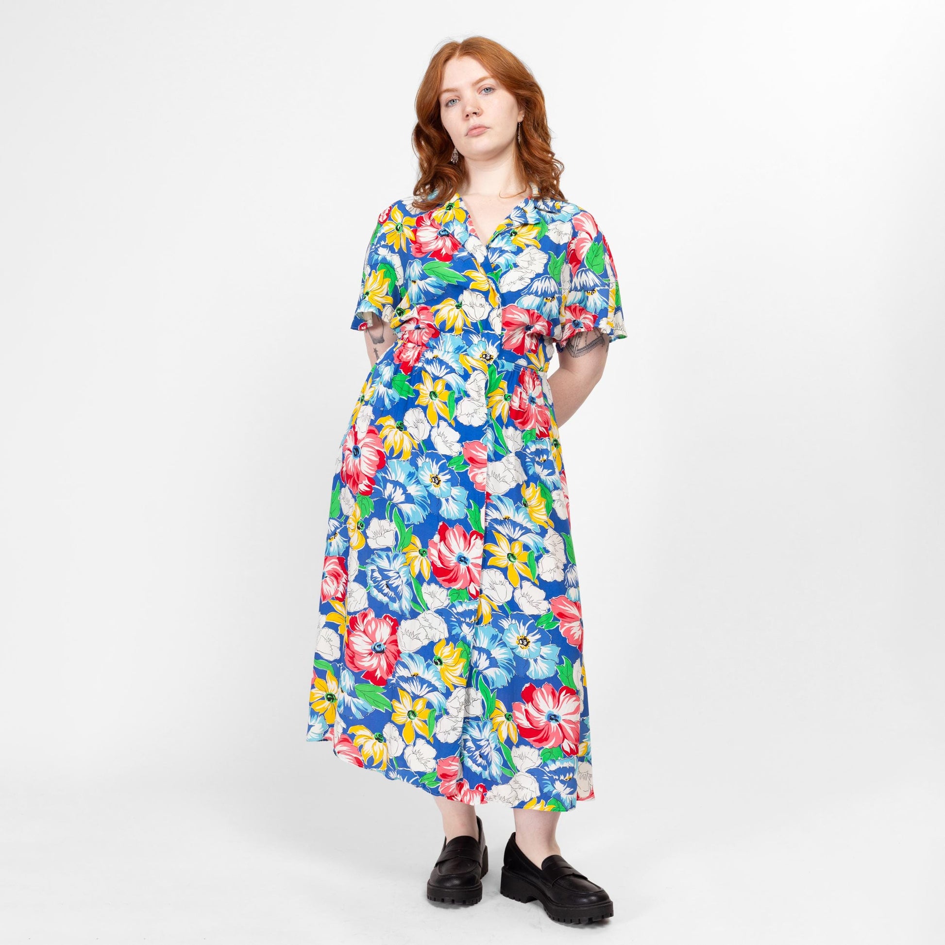 Large 80s Colorful Floral Lightweight Maxi Shirtdress Flying Apple Vintage Large 80s Colorful Floral Lightweight Maxi Shirtdress Flying Apple Vintage