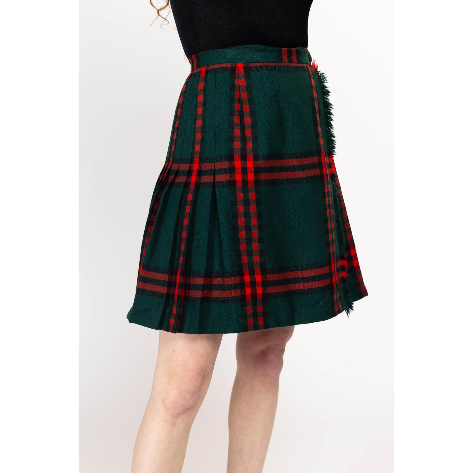 Small 60s Scottish Plaid Tartan Mini Kilt 27" | Vintage Rob Roy Red Green Preppy Schoolgirl Fringe Wrap Skirt