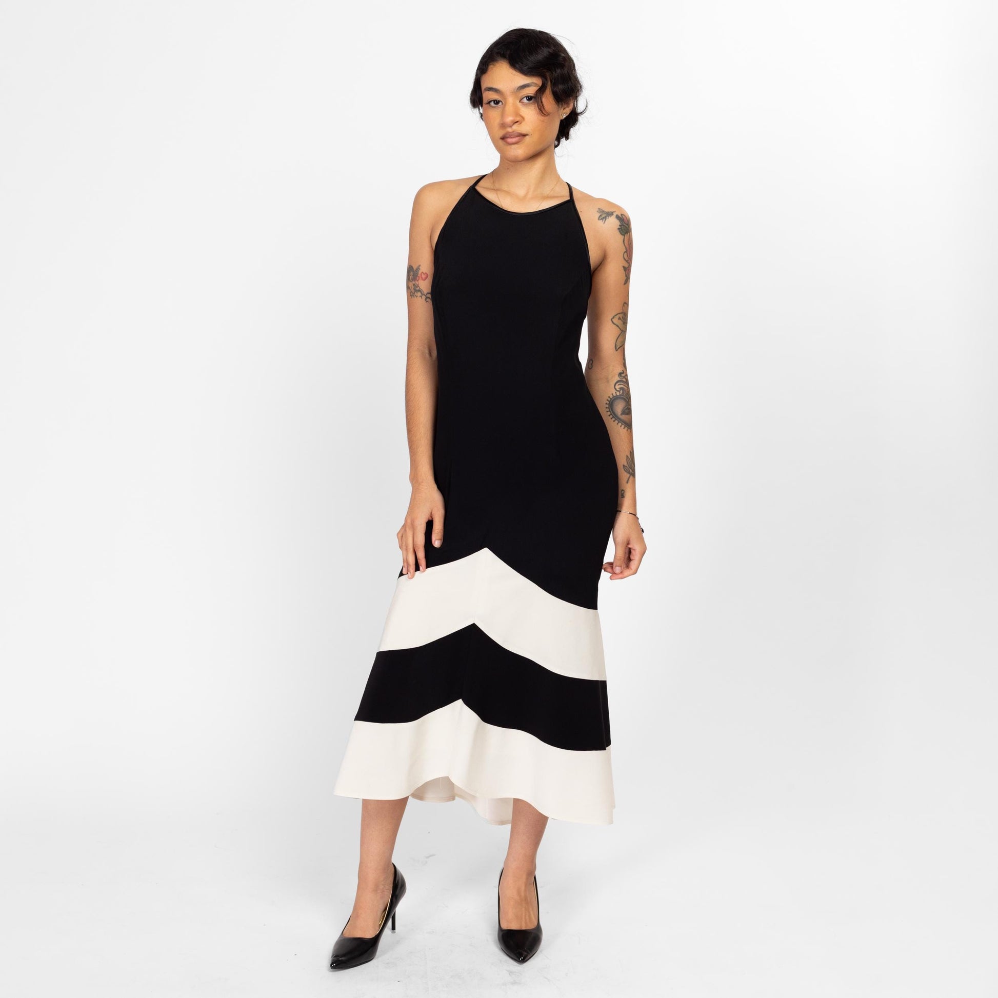 Medium 80s Cache Black & White Cross Back Trumpet Skirt Dress | Vintage Strappy Backless Sleeveless Formal Party Gown