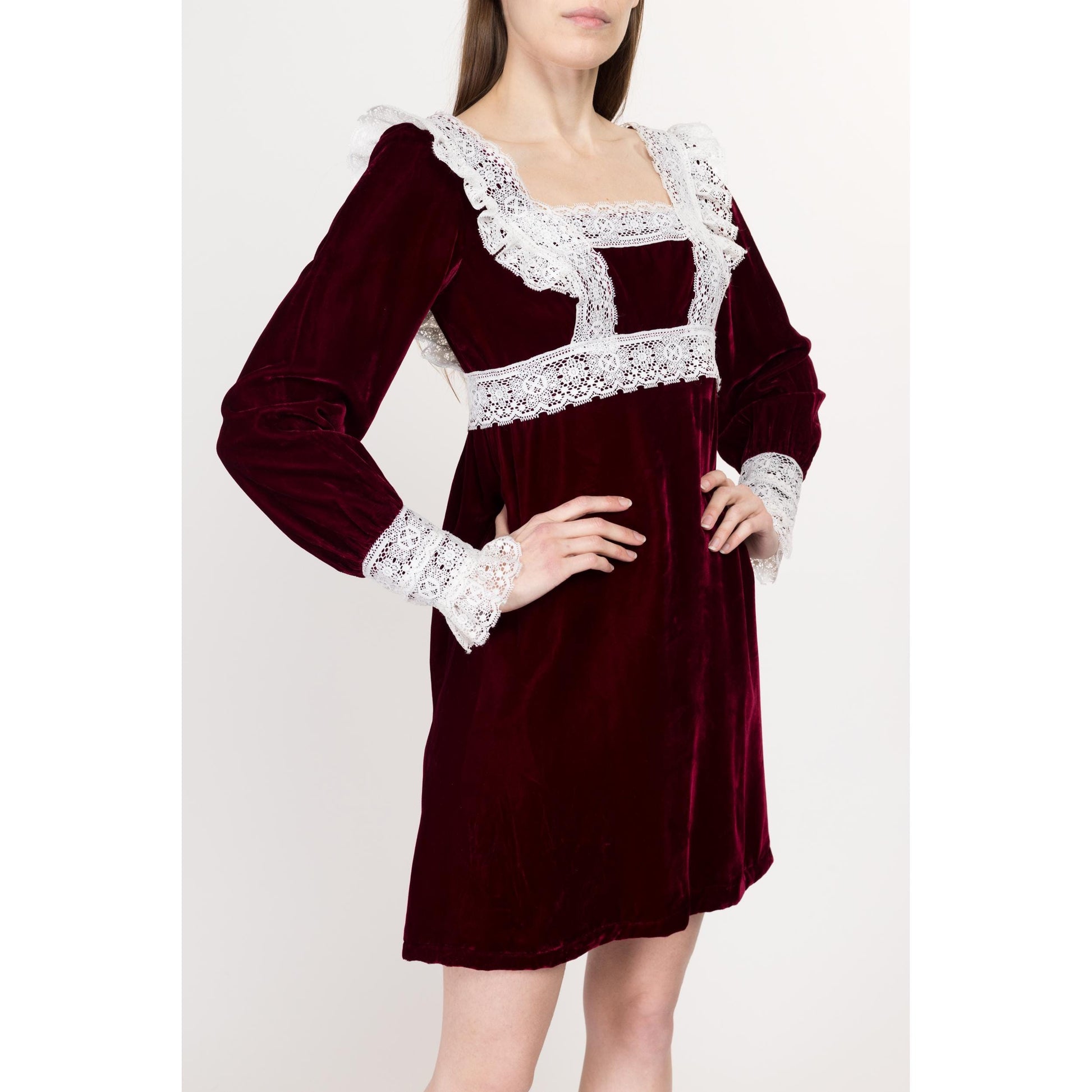 XS 60s Cherry Red Velvet & White Lace Babydoll Mini Dress | Vintage Square Neck Long Sleeve Party Dress