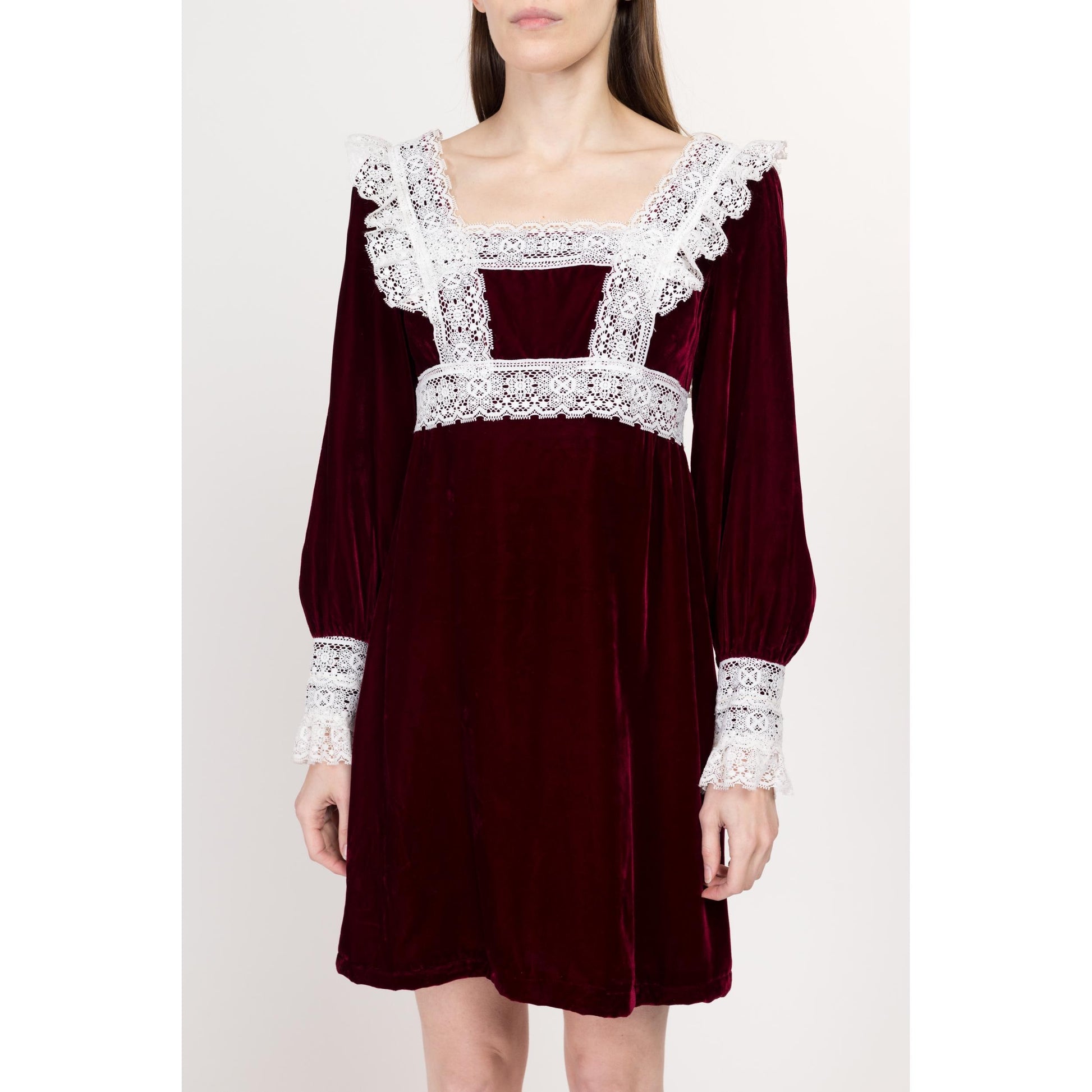XS 60s Cherry Red Velvet & White Lace Babydoll Mini Dress | Vintage Square Neck Long Sleeve Party Dress