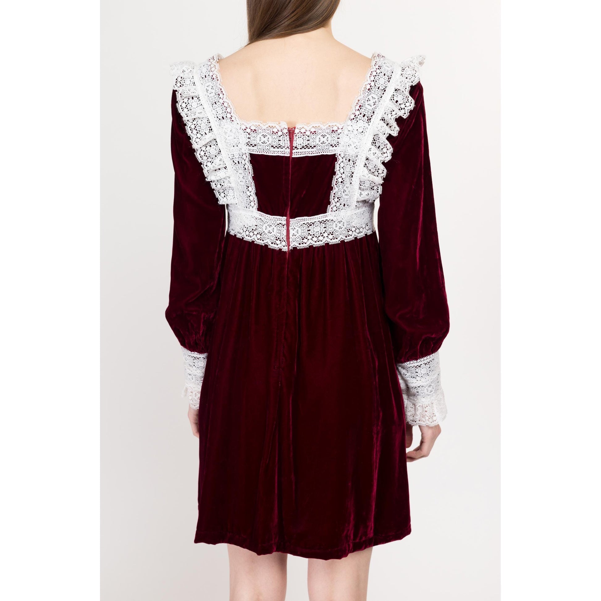 XS 60s Cherry Red Velvet & White Lace Babydoll Mini Dress | Vintage Square Neck Long Sleeve Party Dress