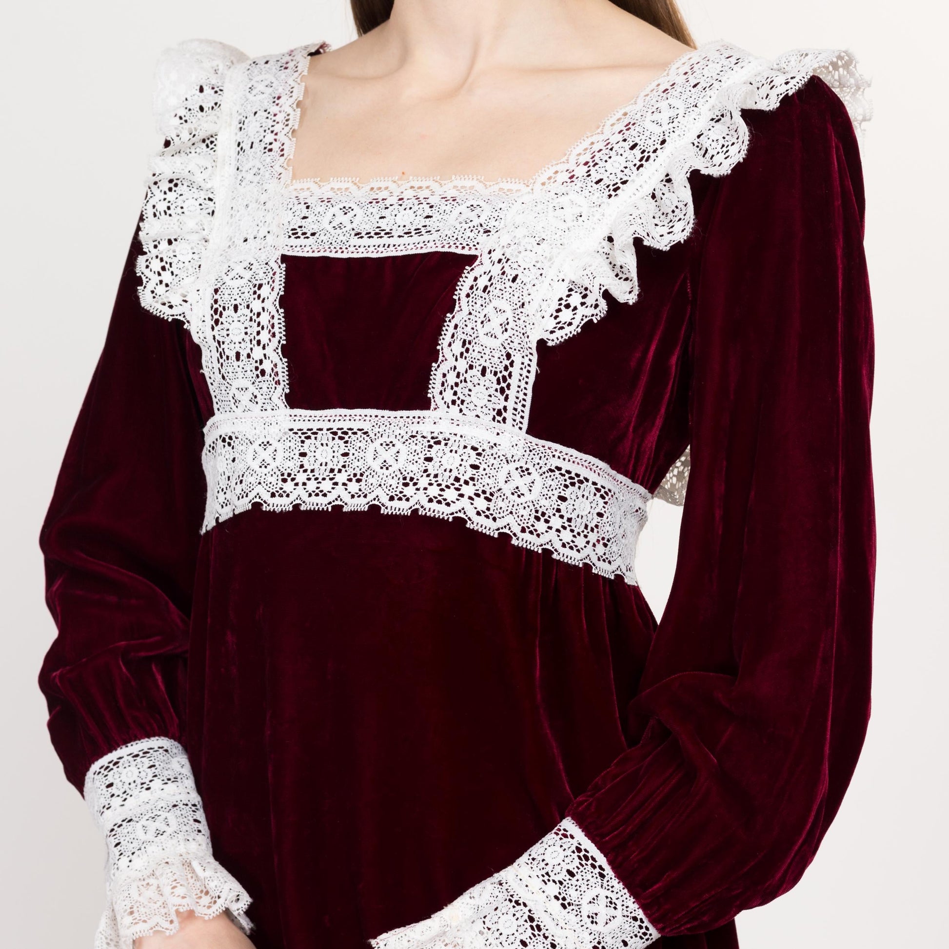 XS 60s Cherry Red Velvet & White Lace Babydoll Mini Dress | Vintage Square Neck Long Sleeve Party Dress
