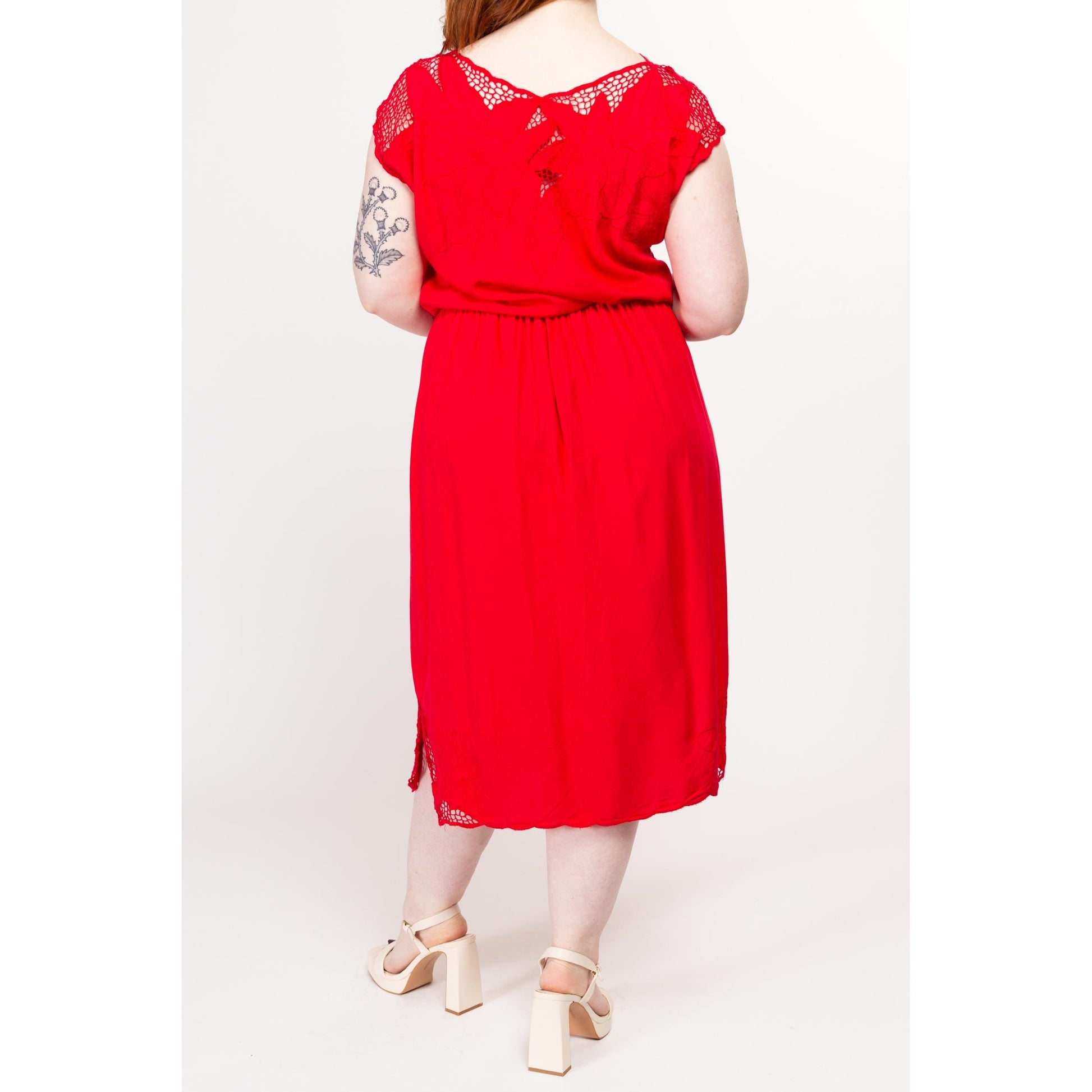 Large 90s Red Hibiscus Floral Bali Cutwork Crochet Top & Skirt Set | Vintage Boho Cap Sleeve Cut Out Sheer Mesh Hippie Outfit