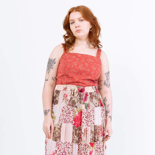 Vintage 90s Red Floral Stretchy Cotton Blend Tank Top - Large | Vintage Boho Square Neck Cropped Blouse