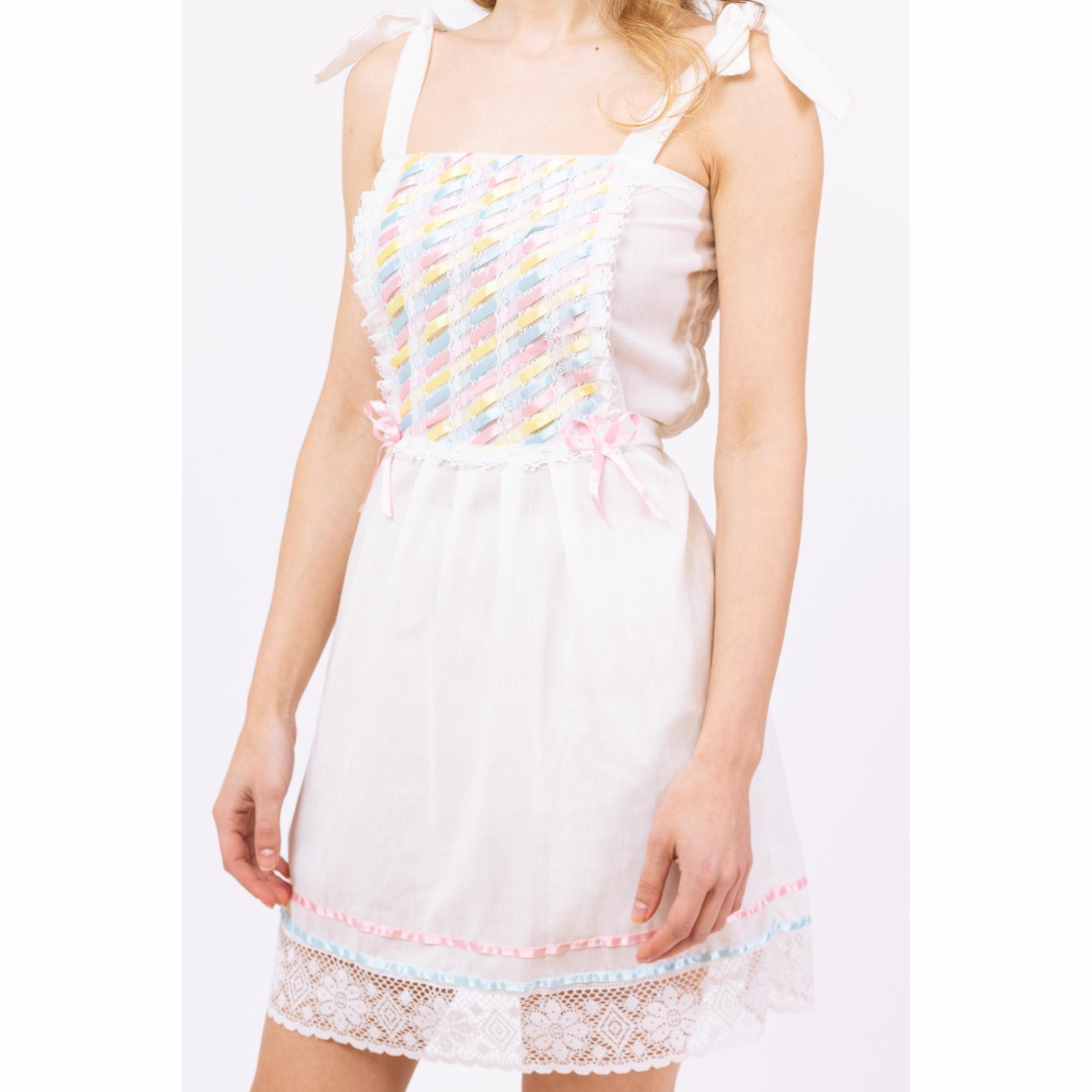 Vintage 70s White Pastel Ribbon Mini Sundress - XS to Small | Lace Trim, Cottagecore Prairie Dress, Soft Boho Dress
