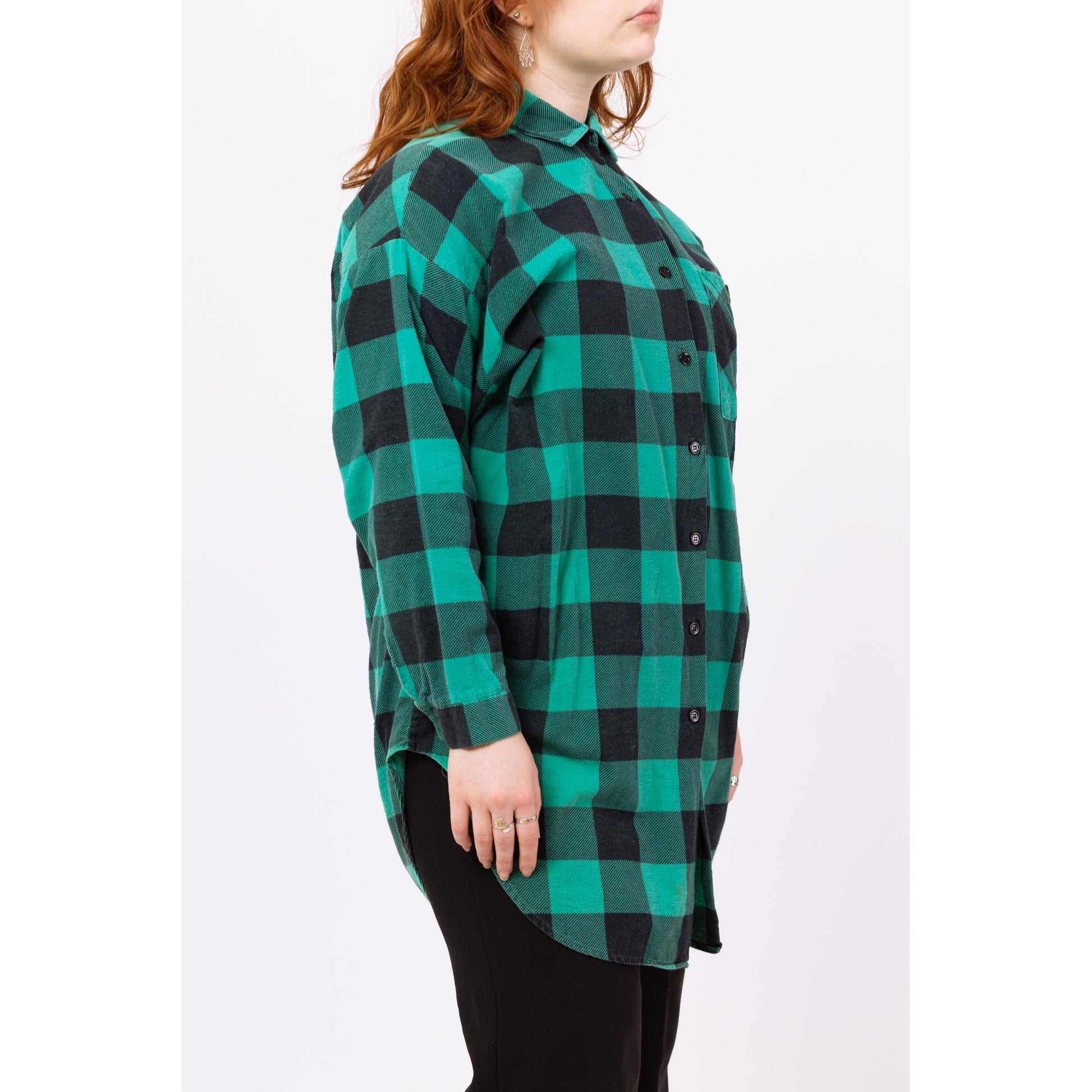 Vintage 80s Green & Black Buffalo Plaid Long Soft Flannel Shirt - Large | Grunge Clothing, Oversize Button Up Long Sleeve Collared Top