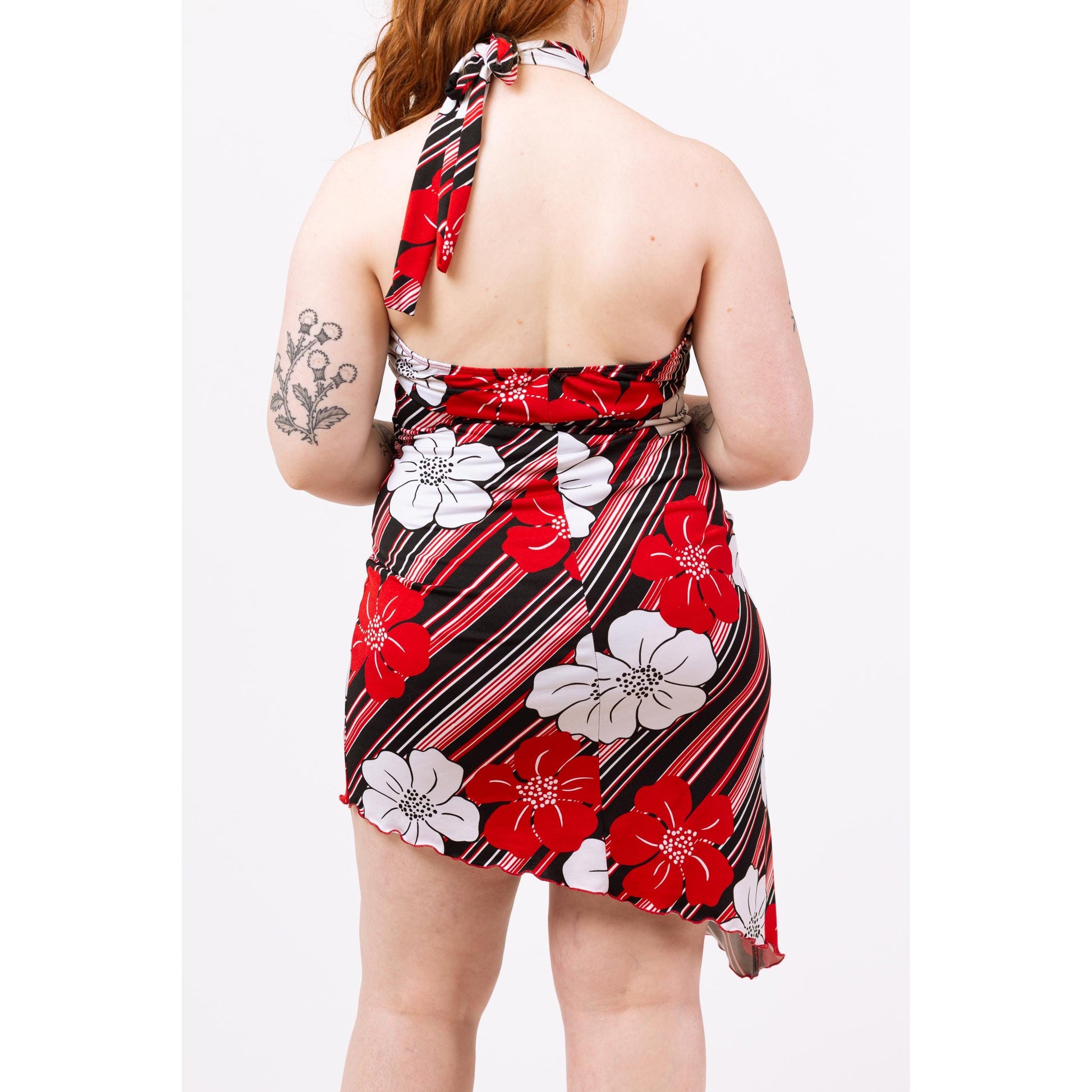Vintage 90s Y2K Tropical Hibiscus Floral Party Dress - Medium to Large | Red White & Black Lettuce Hem Mini Dress, Boho Summer Sundress