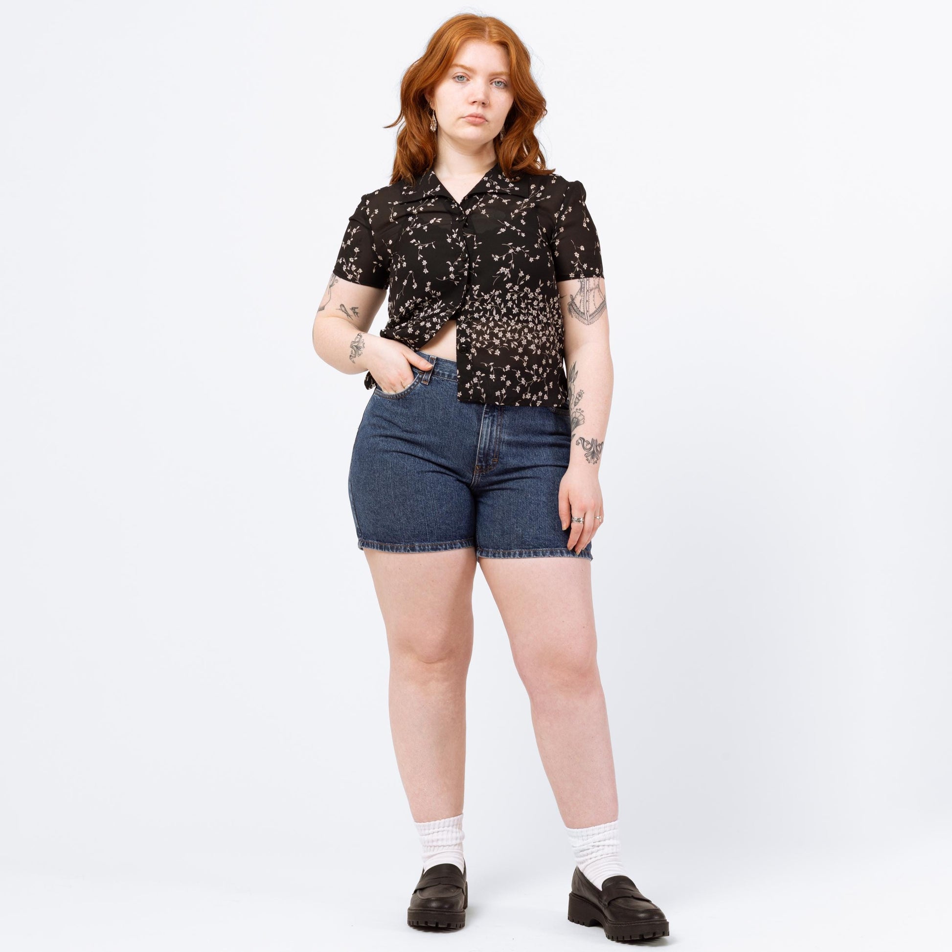 Vintage Y2K Calvin Klein Jean Shorts Size 14, 34