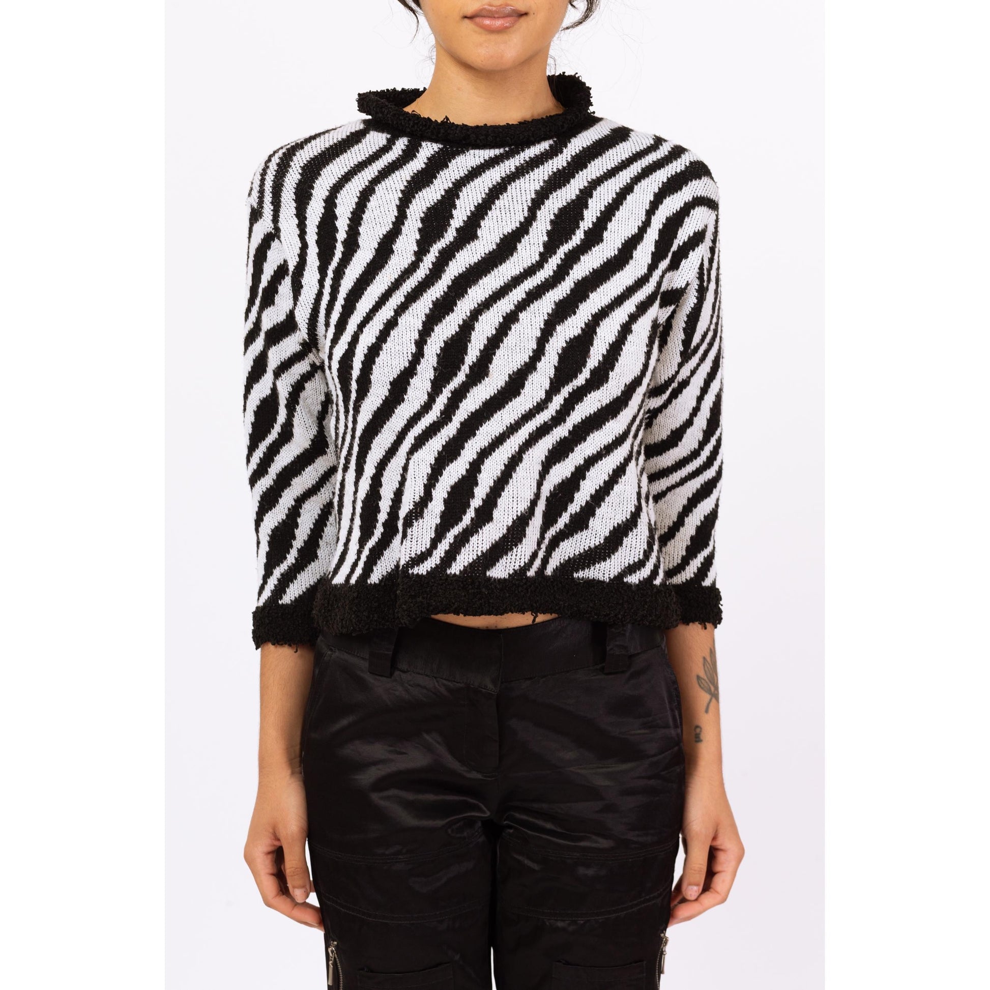 Vintage 90s Zebra Striped Cropped Shaggy Knit Sweater - Small | Grunge Sweater, Crop Top Animal Print Pullover
