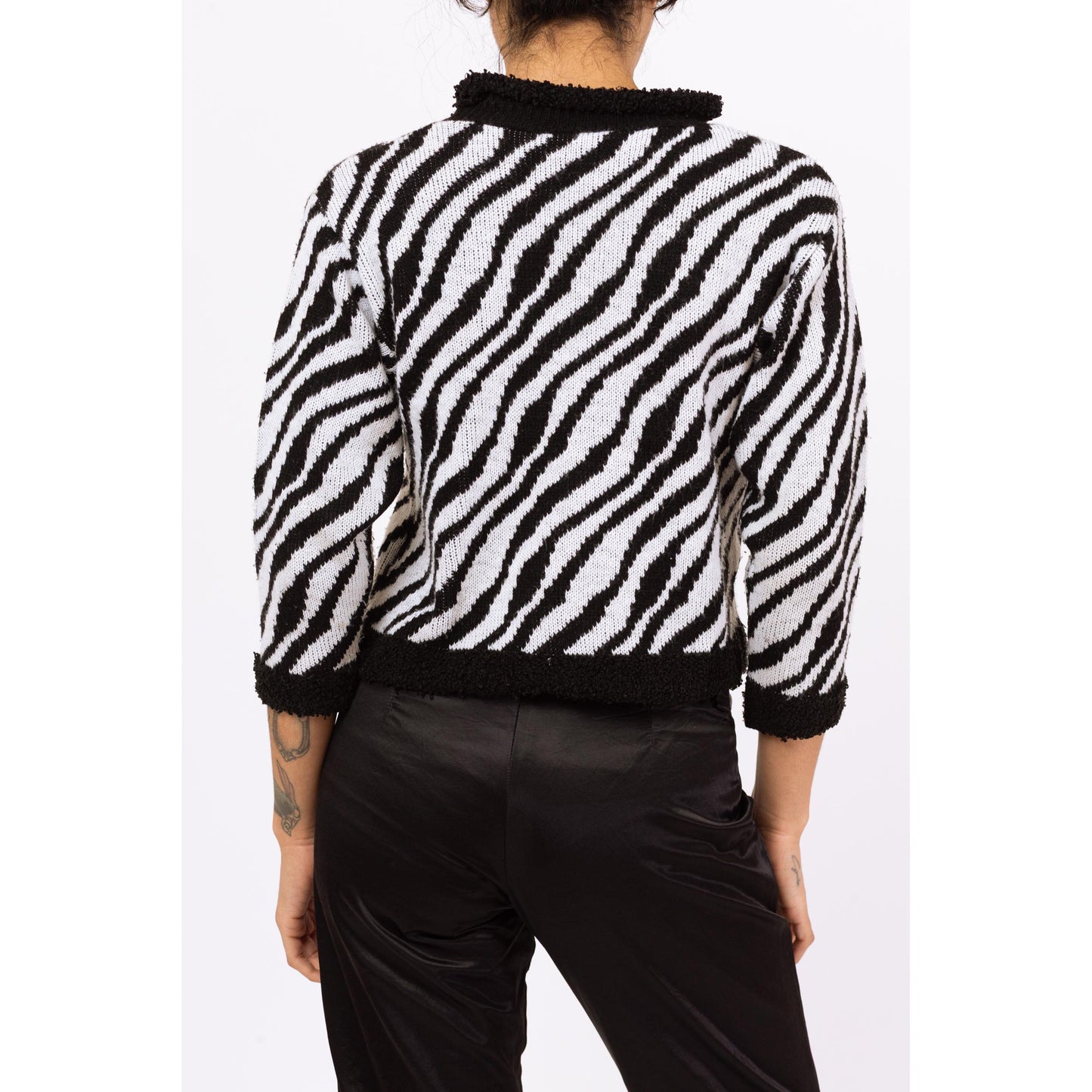 Vintage 90s Zebra Striped Cropped Shaggy Knit Sweater - Small | Grunge Sweater, Crop Top Animal Print Pullover