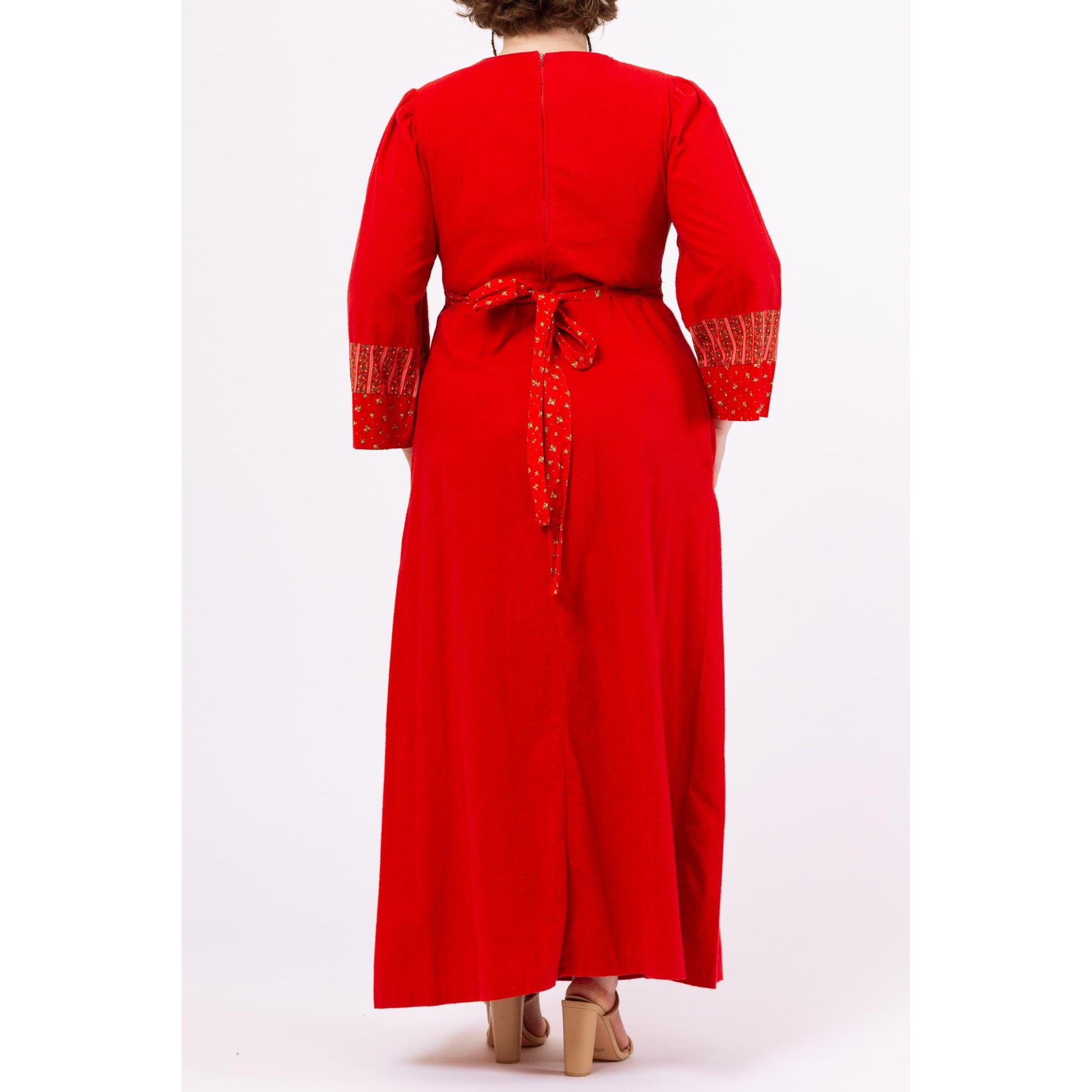 Vintage 70s Red Floral Prairie Maxi Dress - Large | Cottagecore Flannel Bell Sleeve Tie Back Lounge Dress