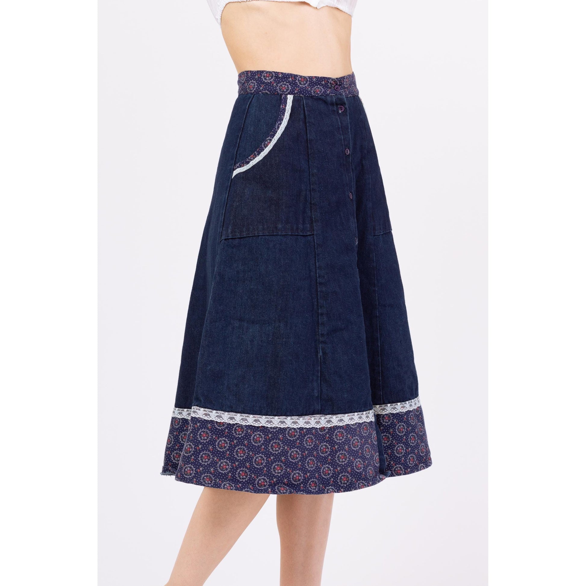 Vintage 70s Boho Denim Floral & Lace Trim Midi Skirt - Extra Small, 24" Waist | Dark Wash Button Up Blue Jean A Line Prairie Skirt