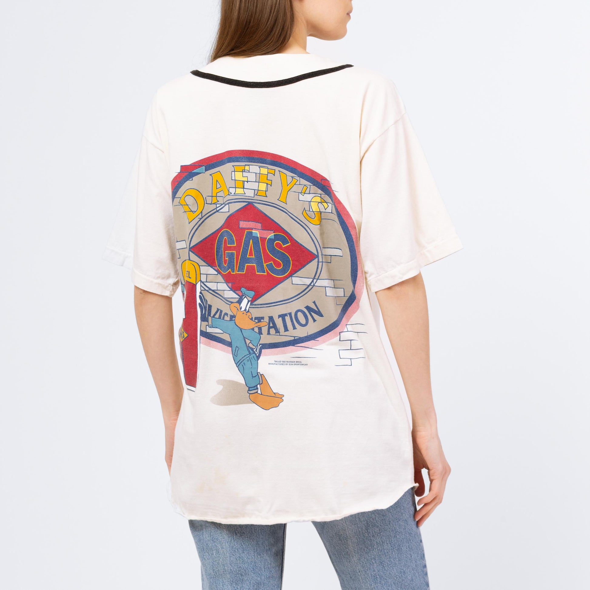 Vintage 90s Looney Tunes Daffy Duck Service Station Baseball Shirt - Large | Unisex Streetwear Cartoon White Button Up Athletic Jersey Top