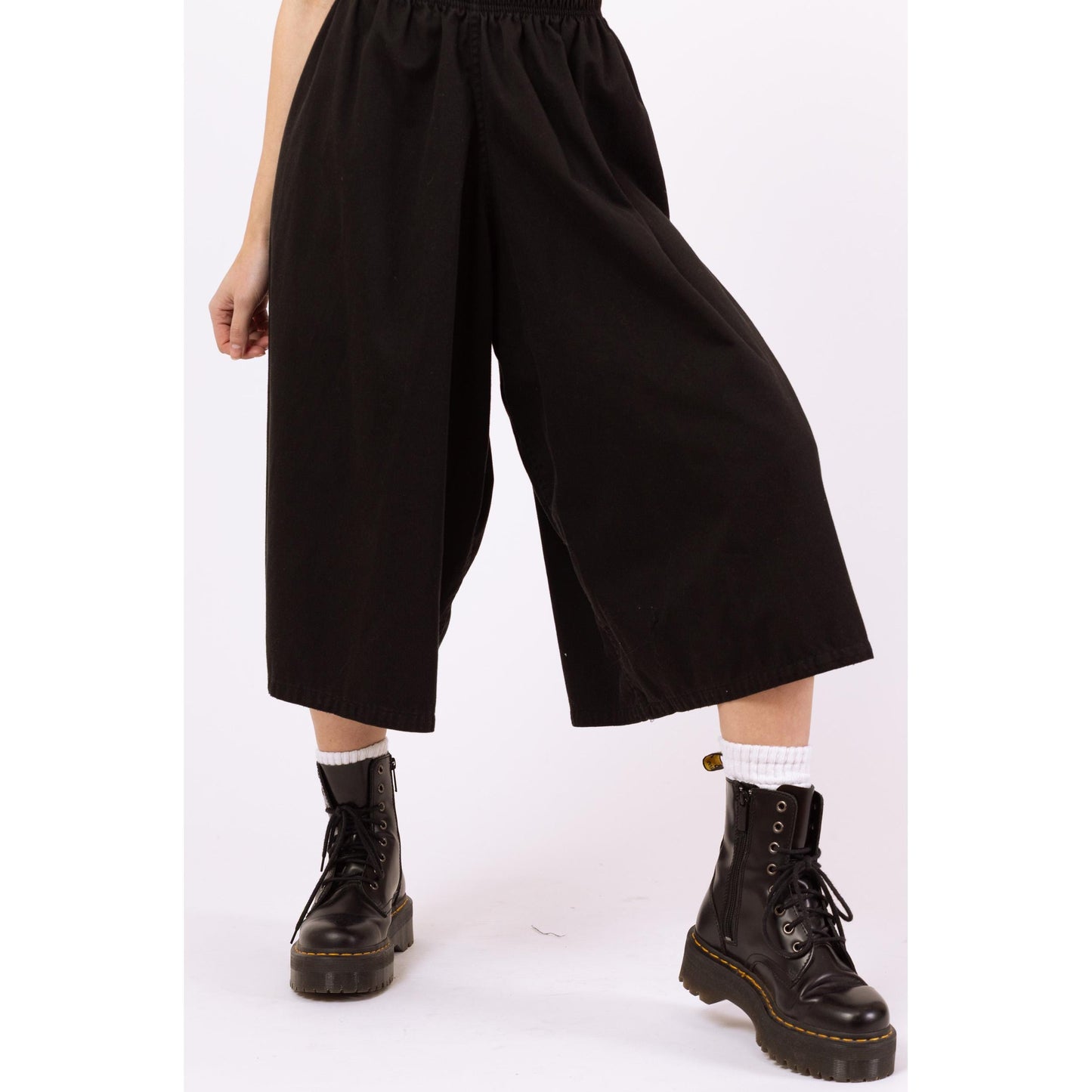 Vintage Y2K Black Wide Leg Culotte Pants - 21"-25" Waist | Casual Wide Leg Drawstring Pants, Grunge Minimalist Streetwear