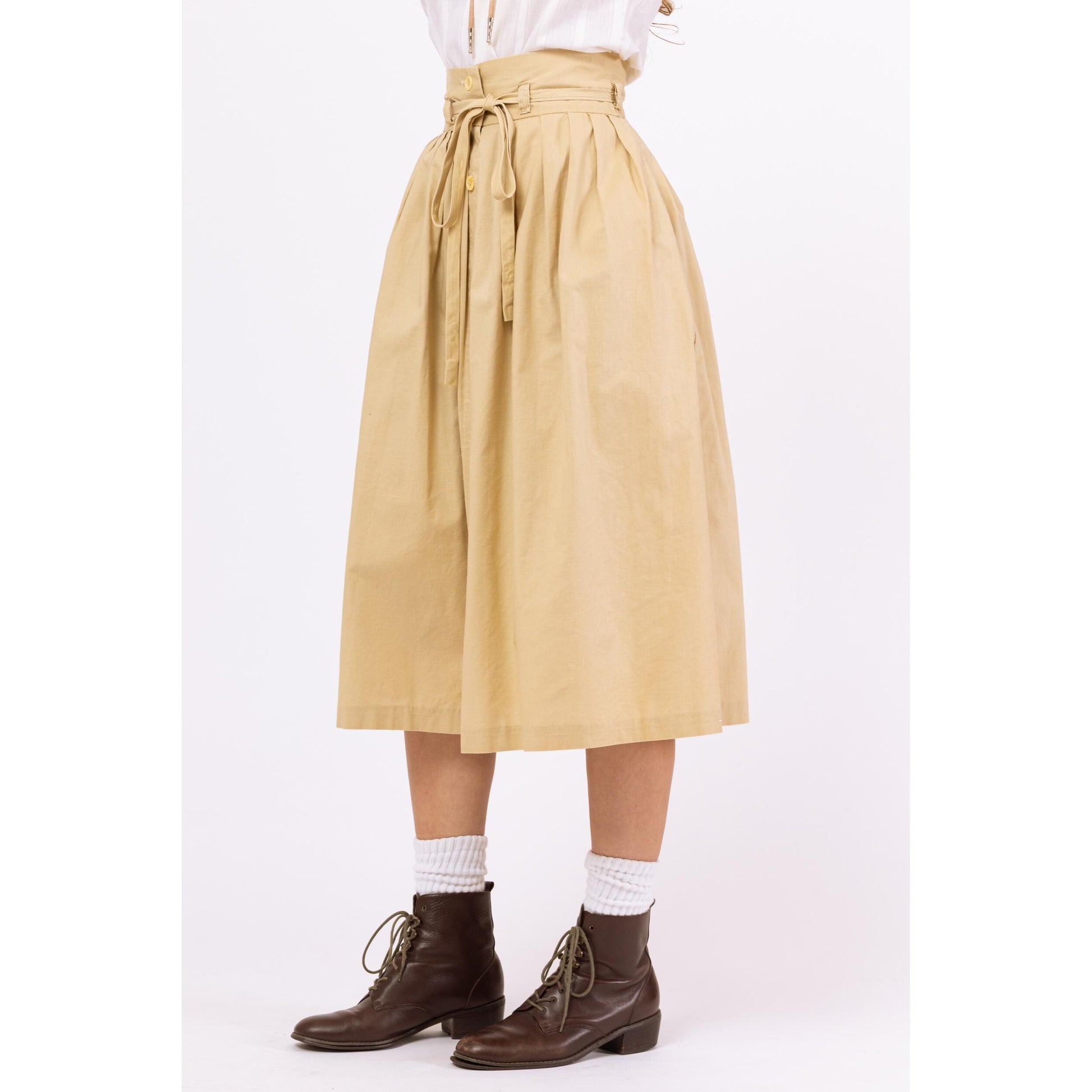 Vintage 70s Boho Tan Yoked Western Midi Skirt - Extra Small, 24" Waist | 1970s A-Line Button Front High Waist Skirt with Side Pockets