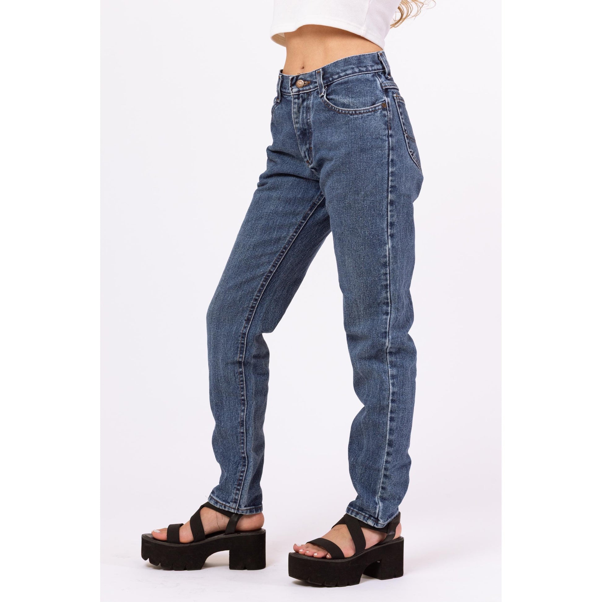 Vintage 90s Lee Stonewash Mid Rise Jeans - Extra Small | Baggy Mom Jeans, Medium Wash Tapered Leg Jeans