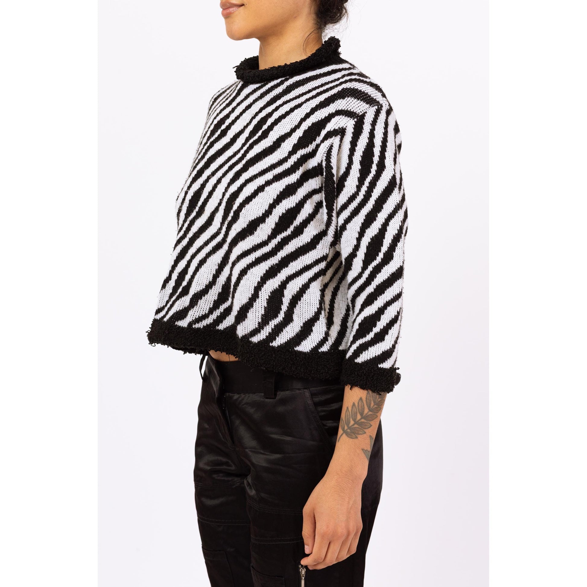 Vintage 90s Zebra Striped Cropped Shaggy Knit Sweater - Small | Grunge Sweater, Crop Top Animal Print Pullover