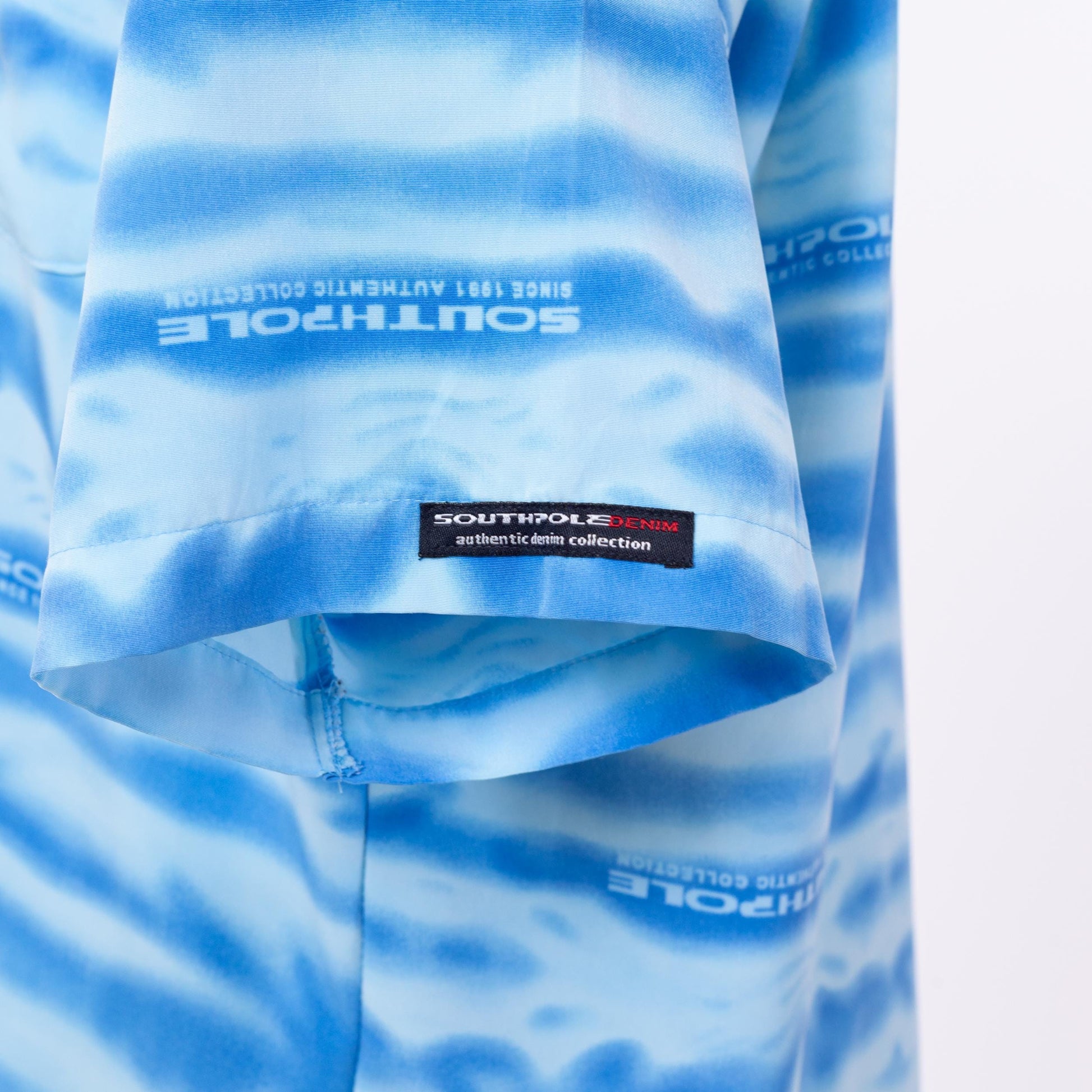 3 Vintage Y2K Southpole Blue Water Print Collared Shirt - Large | Streetwear Oversized All Over Print Short Sleeve Button Up Top