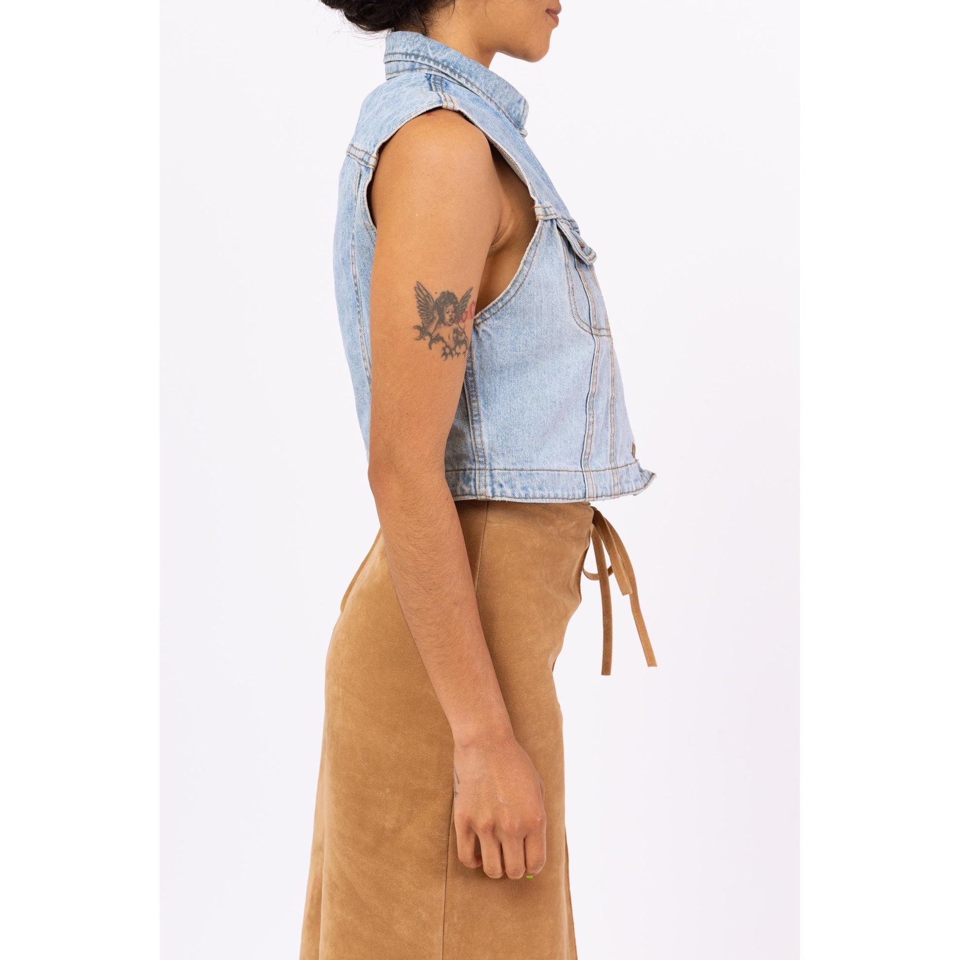 Vintage 90s Lee Light Wash Denim Vest - Medium | Cropped Blue Jean Grunge Top, Sleeveless Button Up Crop Top Vest