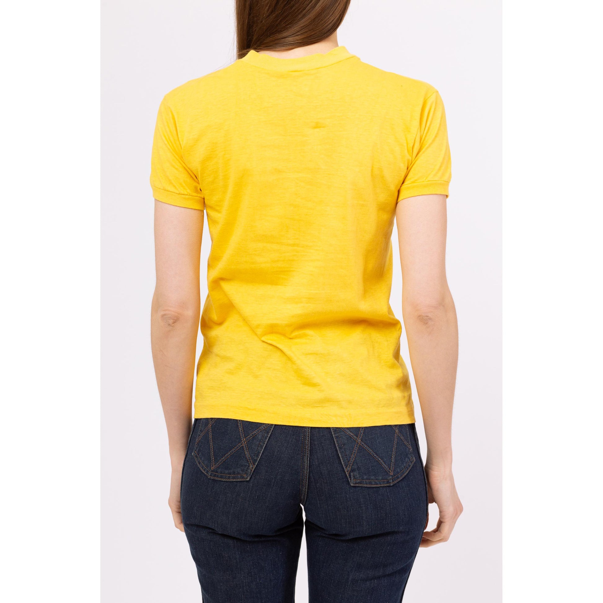 Vintage 70s Mount Rushmore Funny Graphic Tee - XS to Small | "Behind Mt Rushmore" Yellow South Dakota Travel T Shirt