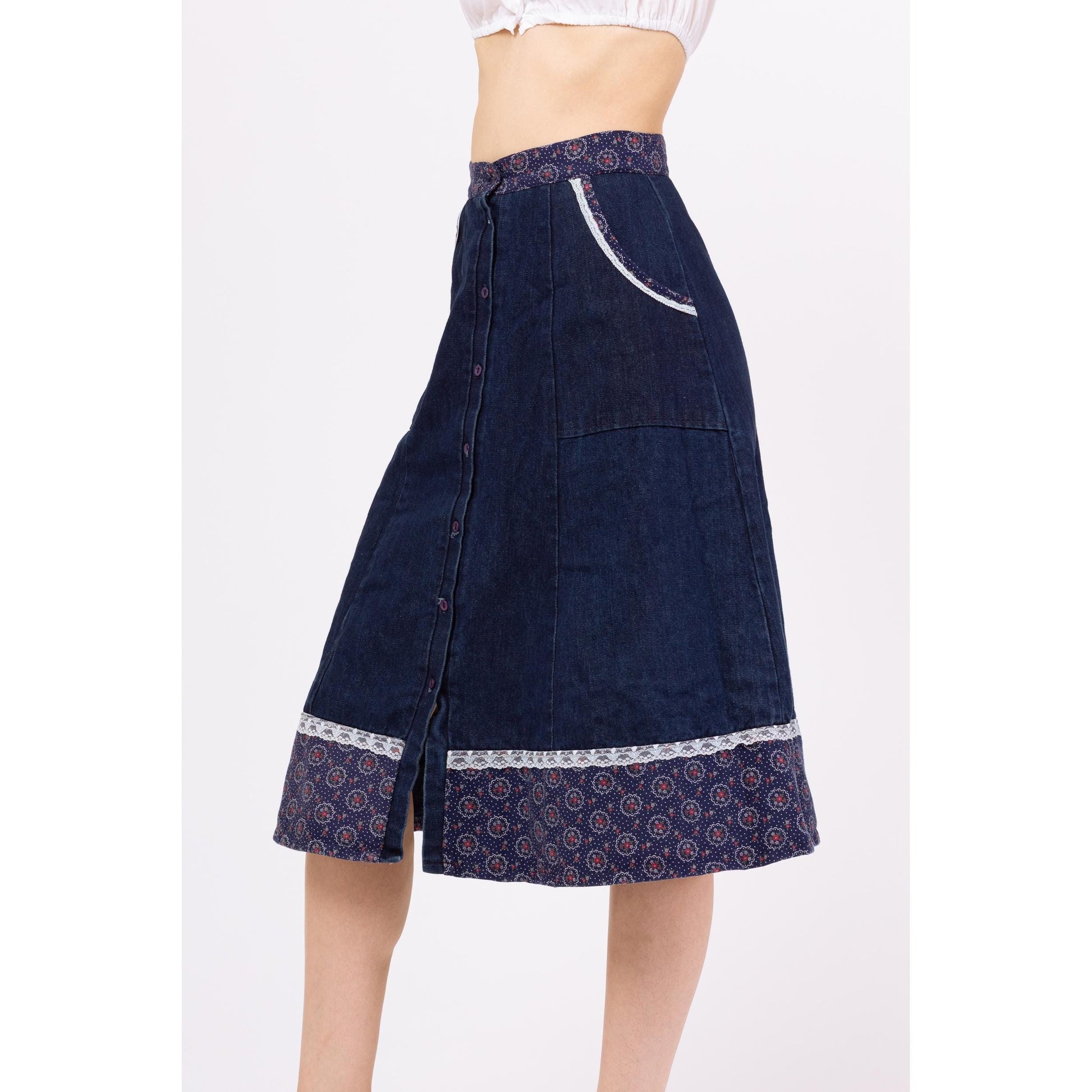Vintage 70s Boho Denim Floral & Lace Trim Midi Skirt - Extra Small, 24" Waist | Dark Wash Button Up Blue Jean A Line Prairie Skirt