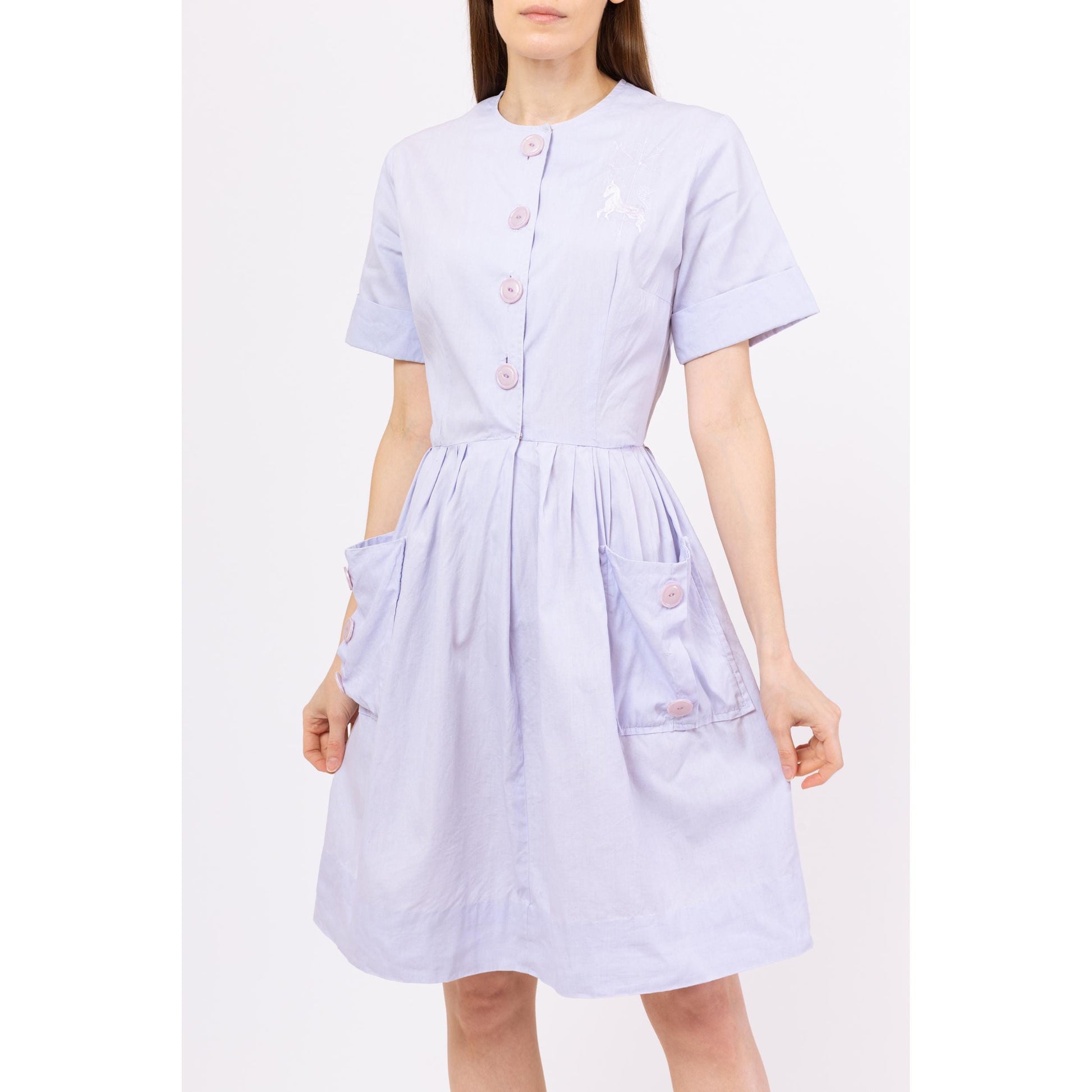 Vintage 40s 50s Pastel Purple Novelty Embroidered Horse Shirtdress - Medium | Retro Short Sleeve Knee Length Shirtwaist Midi Pocket Dress
