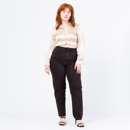 Vintage 90s Black High Waisted Mom Jeans - Large, 32” Waist | Tapered Leg High Rise Denim Jeans