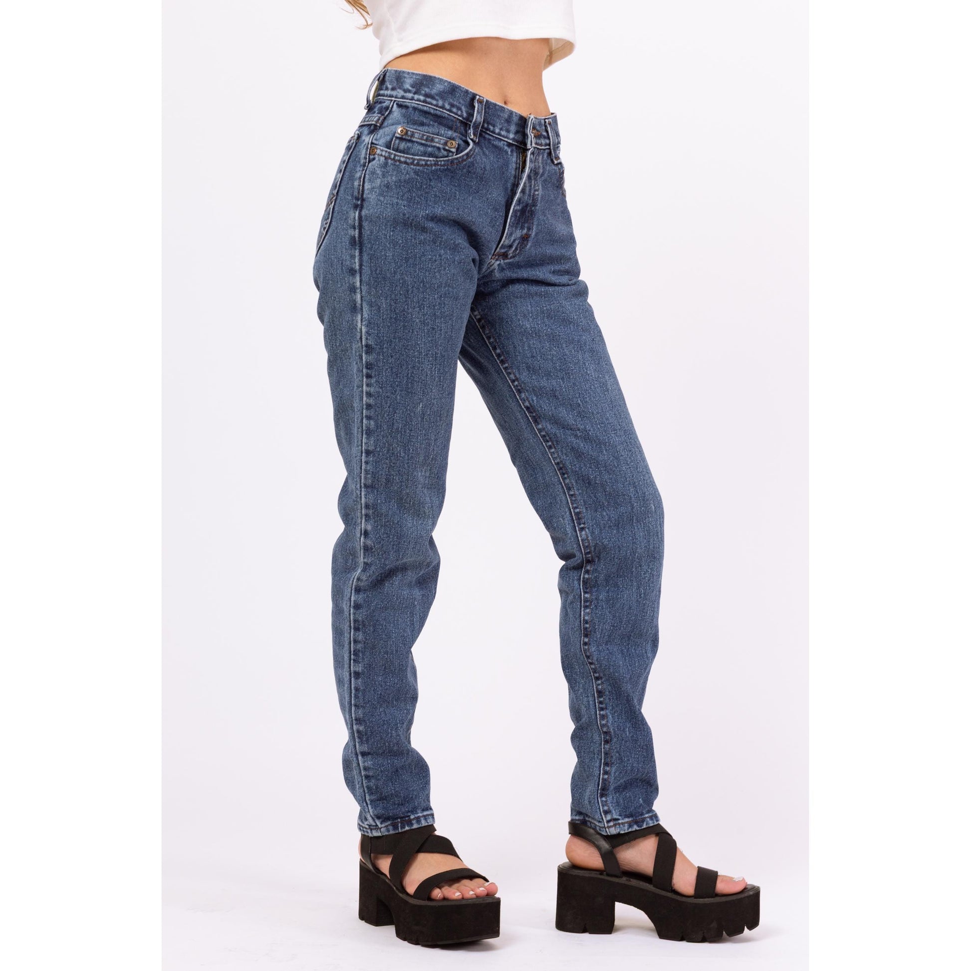 Vintage 90s Lee Stonewash Mid Rise Jeans - Extra Small | Baggy Mom Jeans, Medium Wash Tapered Leg Jeans