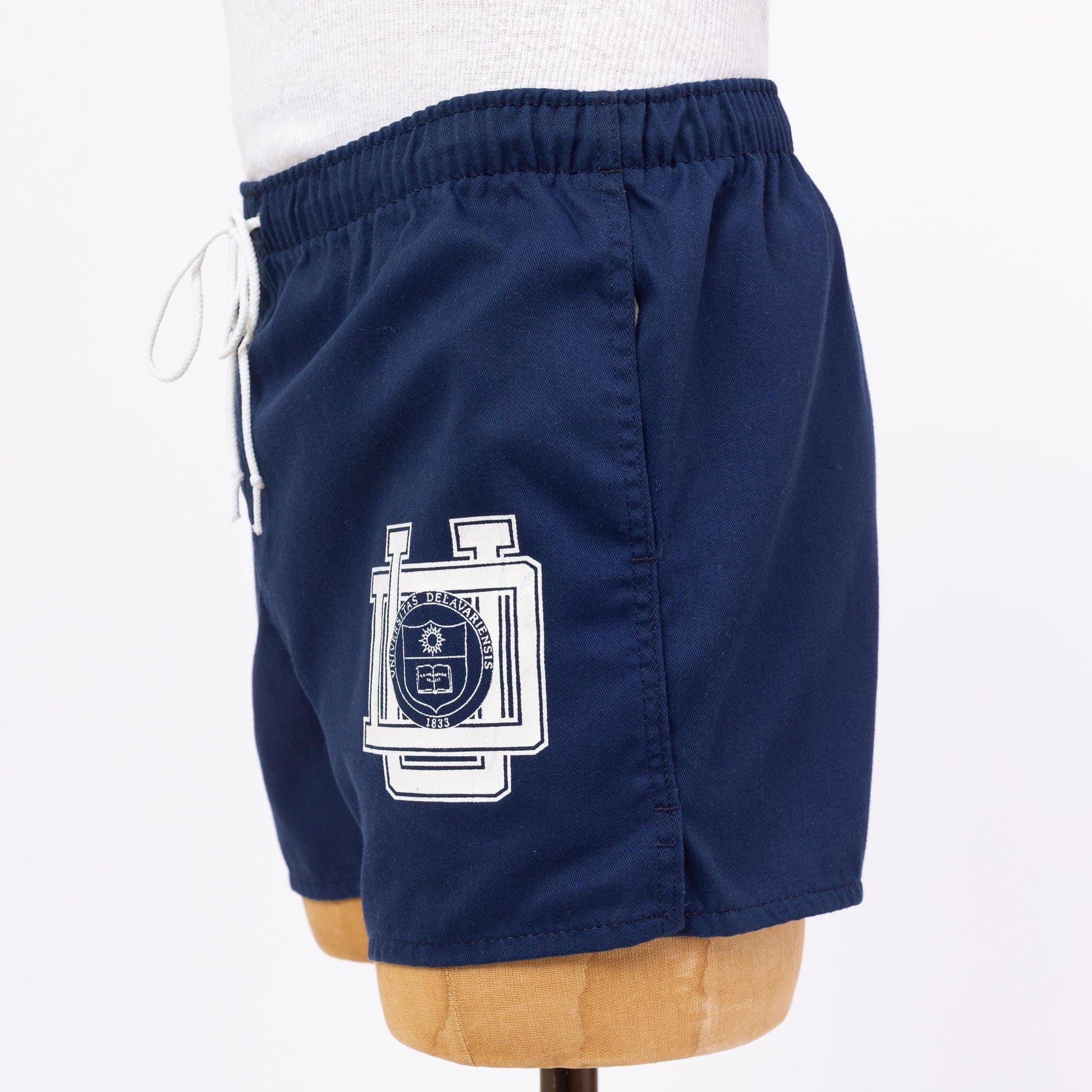3 Vintage 80s University Of Delaware Track Shorts - Medium, 30"-34" Waist | Unisex Navy Blue Retro Mini Gym Shorts