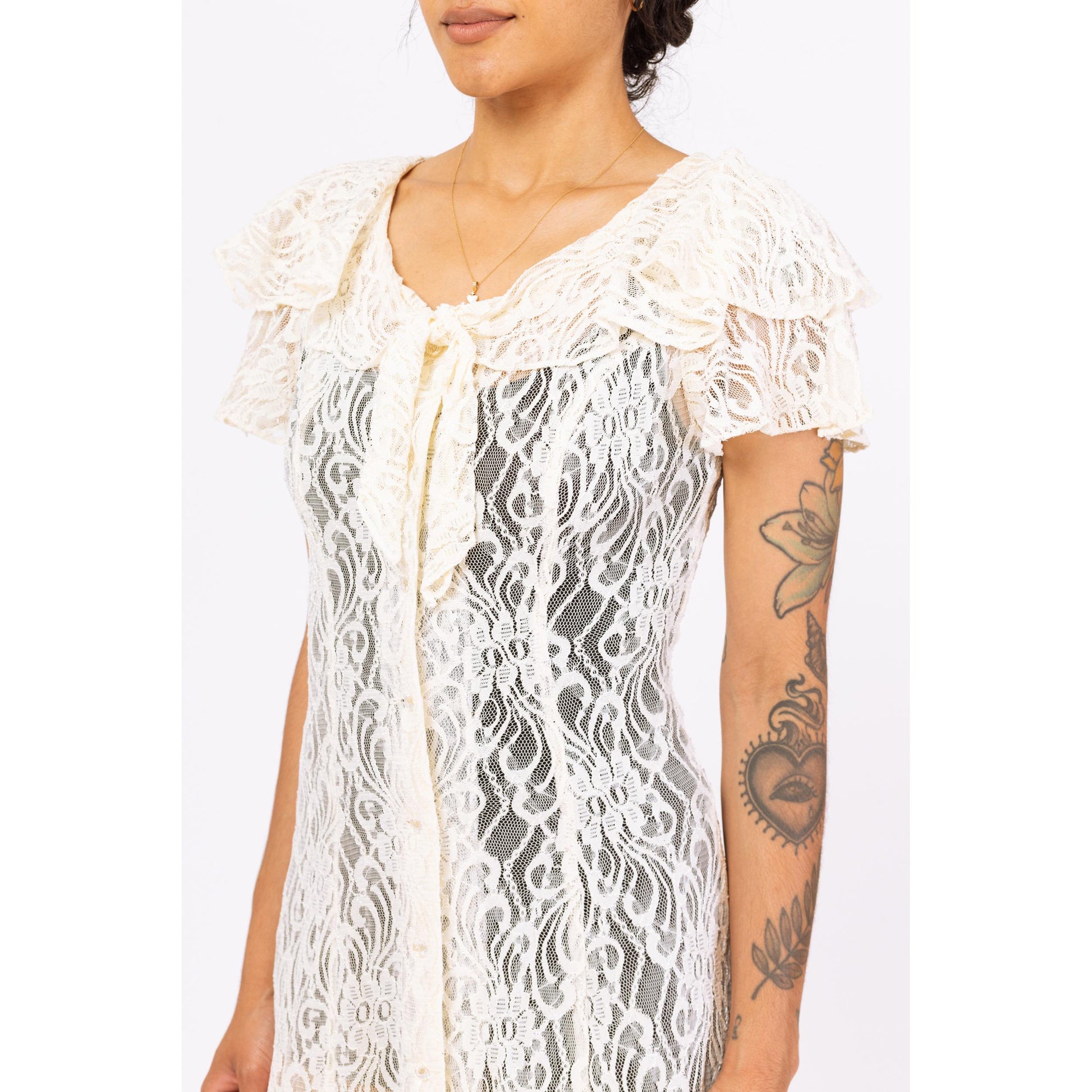 Vintage 90s Sheer White Lace Mini Dress - XS to Small Flying Apple Vintage Vintage 90s Sheer White Lace Mini Dress - XS to Small Flying Apple Vintage