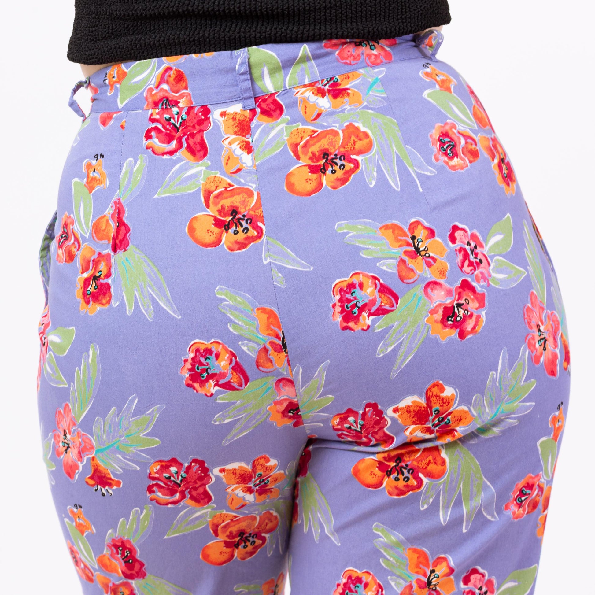 Vintage 90s Esprit Purple Floral Capri Pants - Large, 31" Waist | High Waisted Cropped Trousers, Tapered Leg Retro Summer Pants