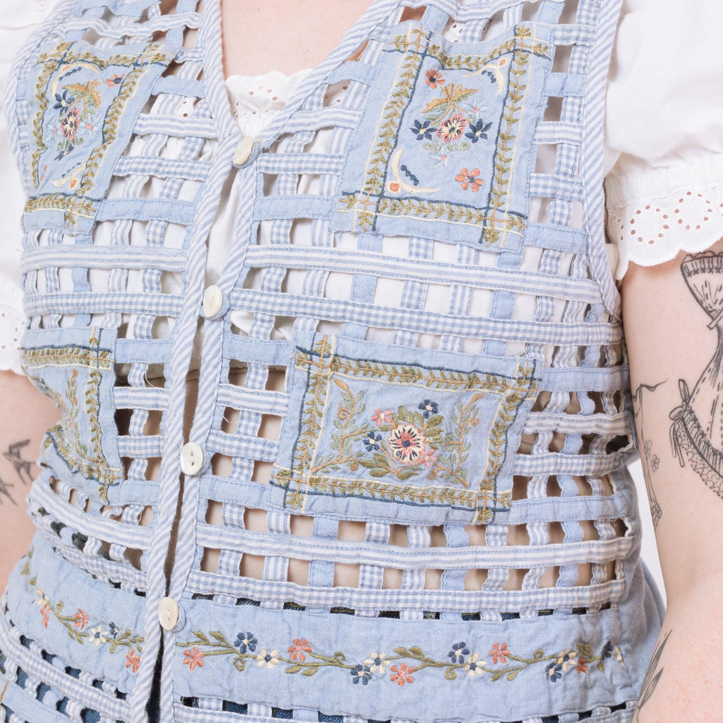 Vintage 90s Chambray Floral Lattice Vest - Medium | Boho Cottagecore Blue Sleeveless Button Up Folk Top