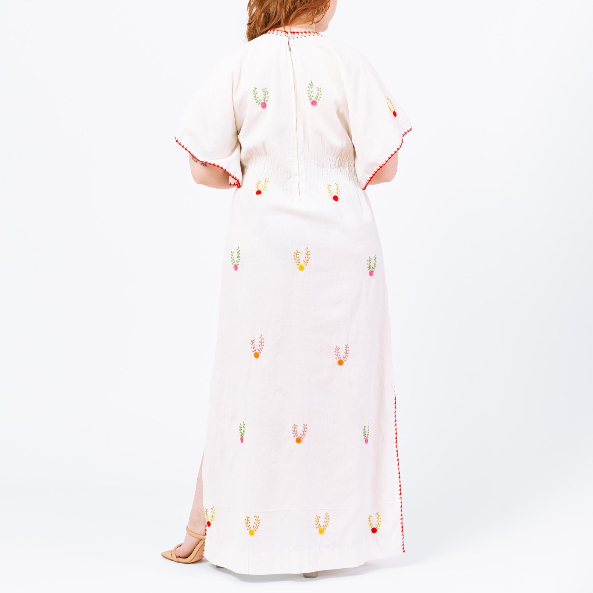 Vintage 60s Boho White Embroidered Angel Sleeve Kaftan Maxi Dress - Large | Bohemian A Line Floral Embroidered Mexican Hippie Gown