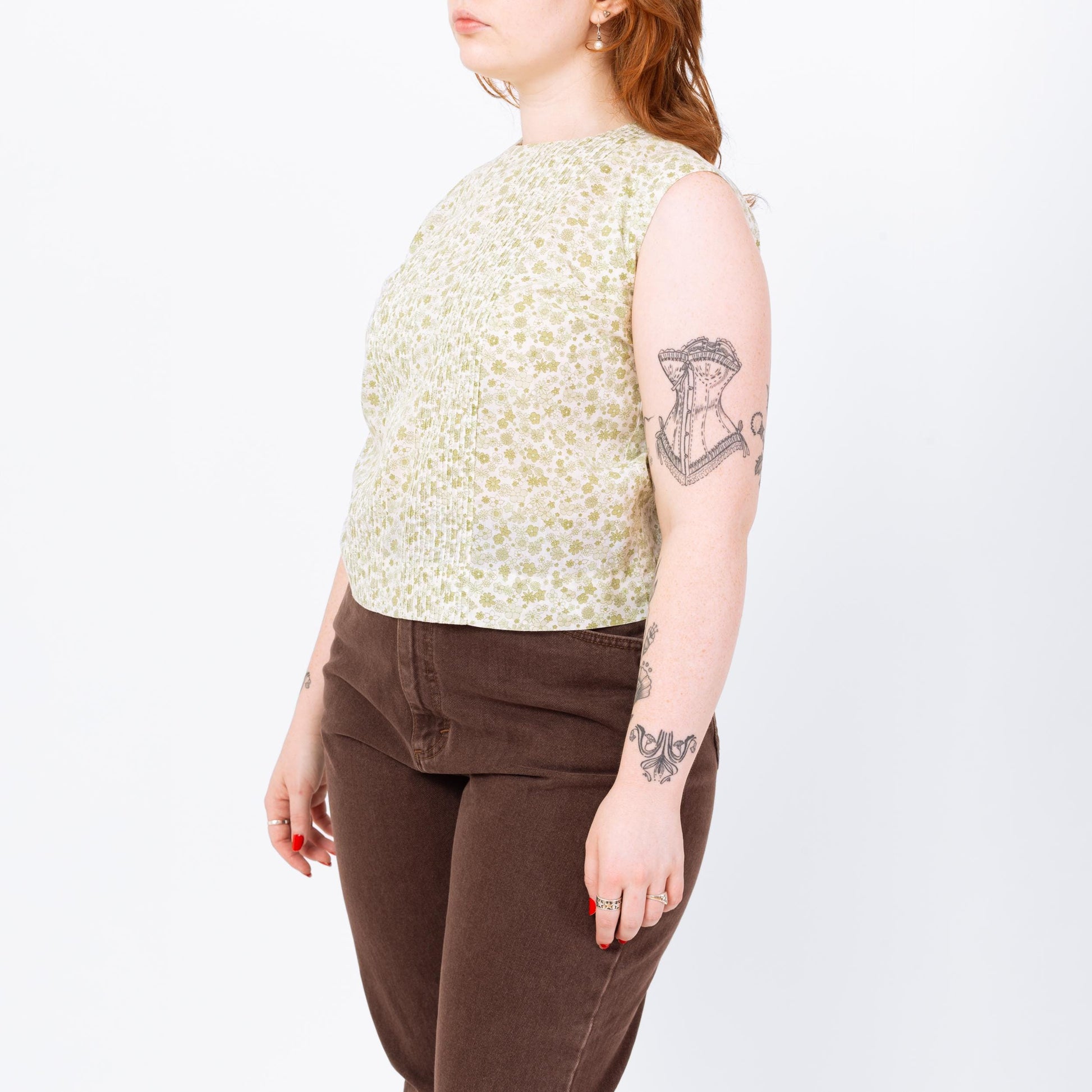 Vintage 60s Mint Green Floral Button Back Sleeveless Top - Medium | 1960s Boho Cropped Summer Blouse