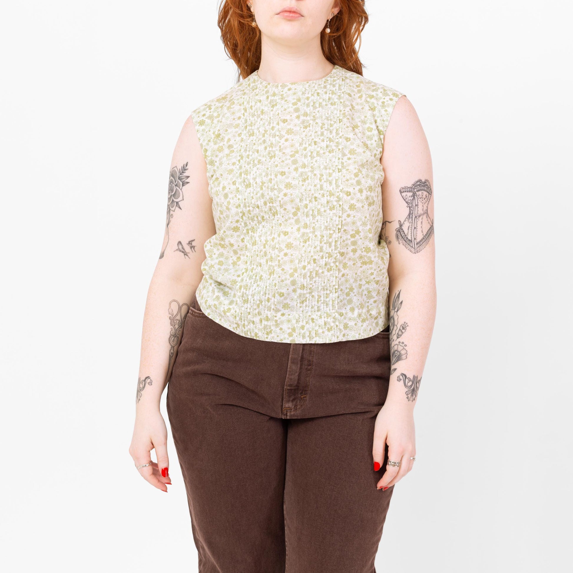 Vintage 60s Mint Green Floral Button Back Sleeveless Top - Medium | 1960s Boho Cropped Summer Blouse