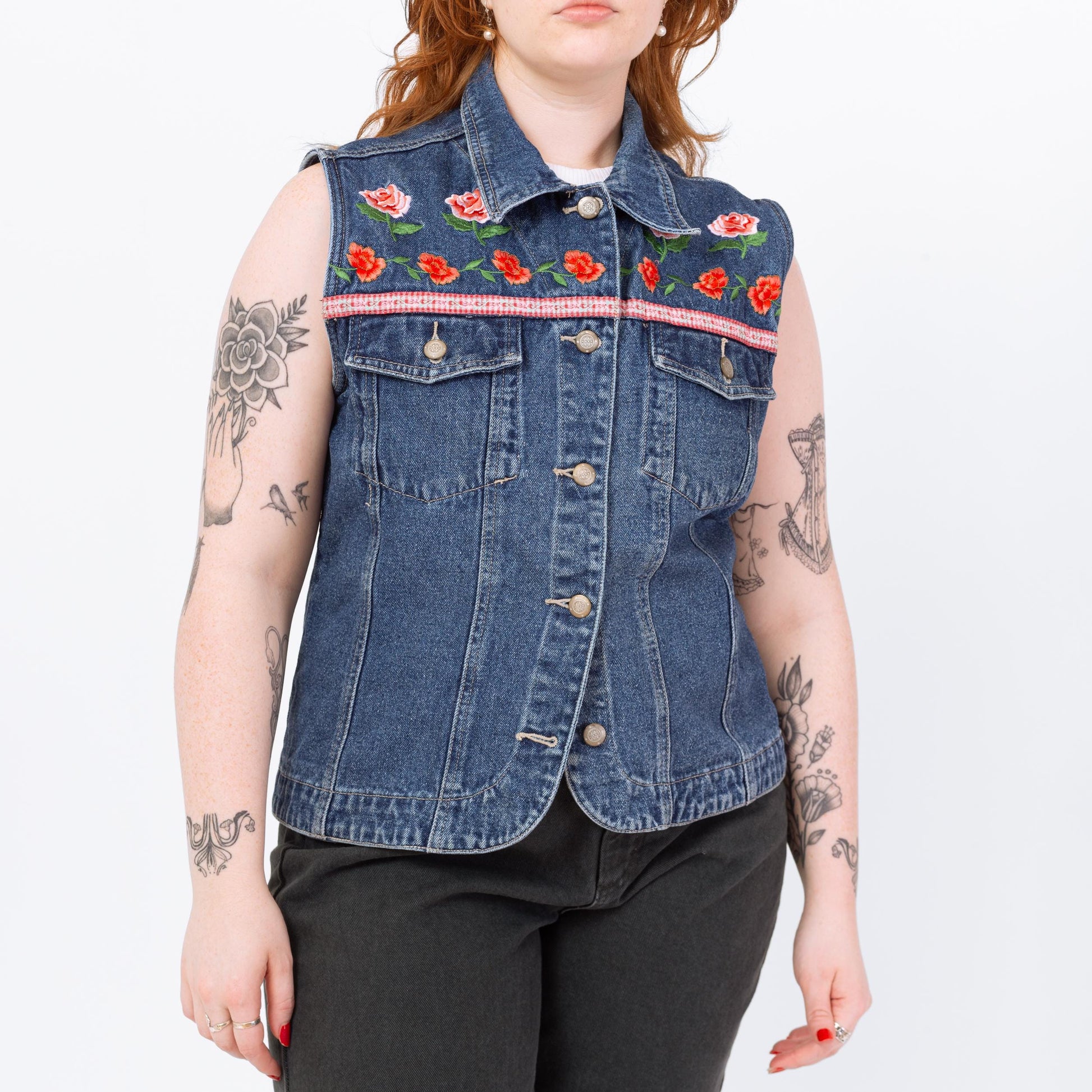 Vintage 90s Floral Embroidered Denim Vest - Large | Western Blue Jean Sleeveless Grunge Shirt