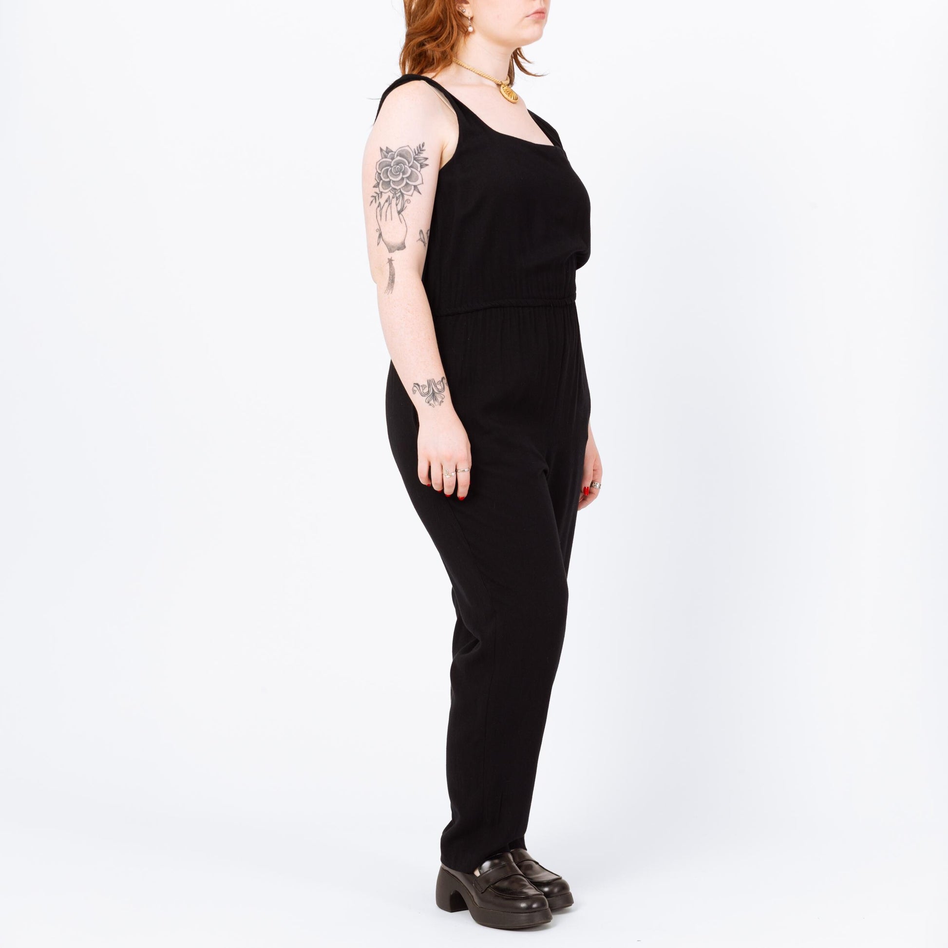 Vintage 80s Black Low Back Lounge Jumpsuit - Medium to Large | Sleeveless Grunge Tapered Leg Casual Pantsuit
