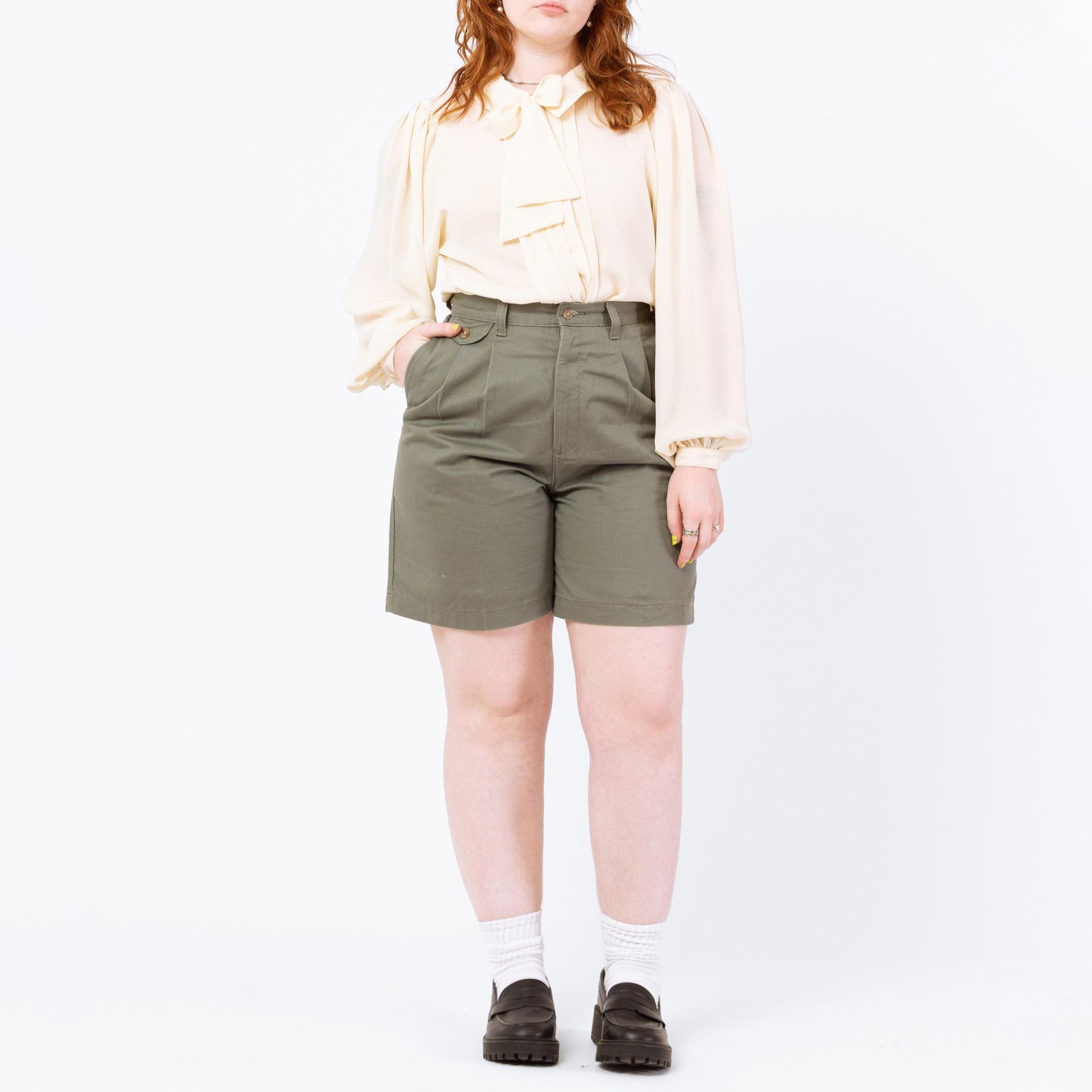 Vintage 90s Olive Green High Waisted Shorts - Medium, 30" Waist | Lee Pleated Mid Length Casual Cotton Shorts
