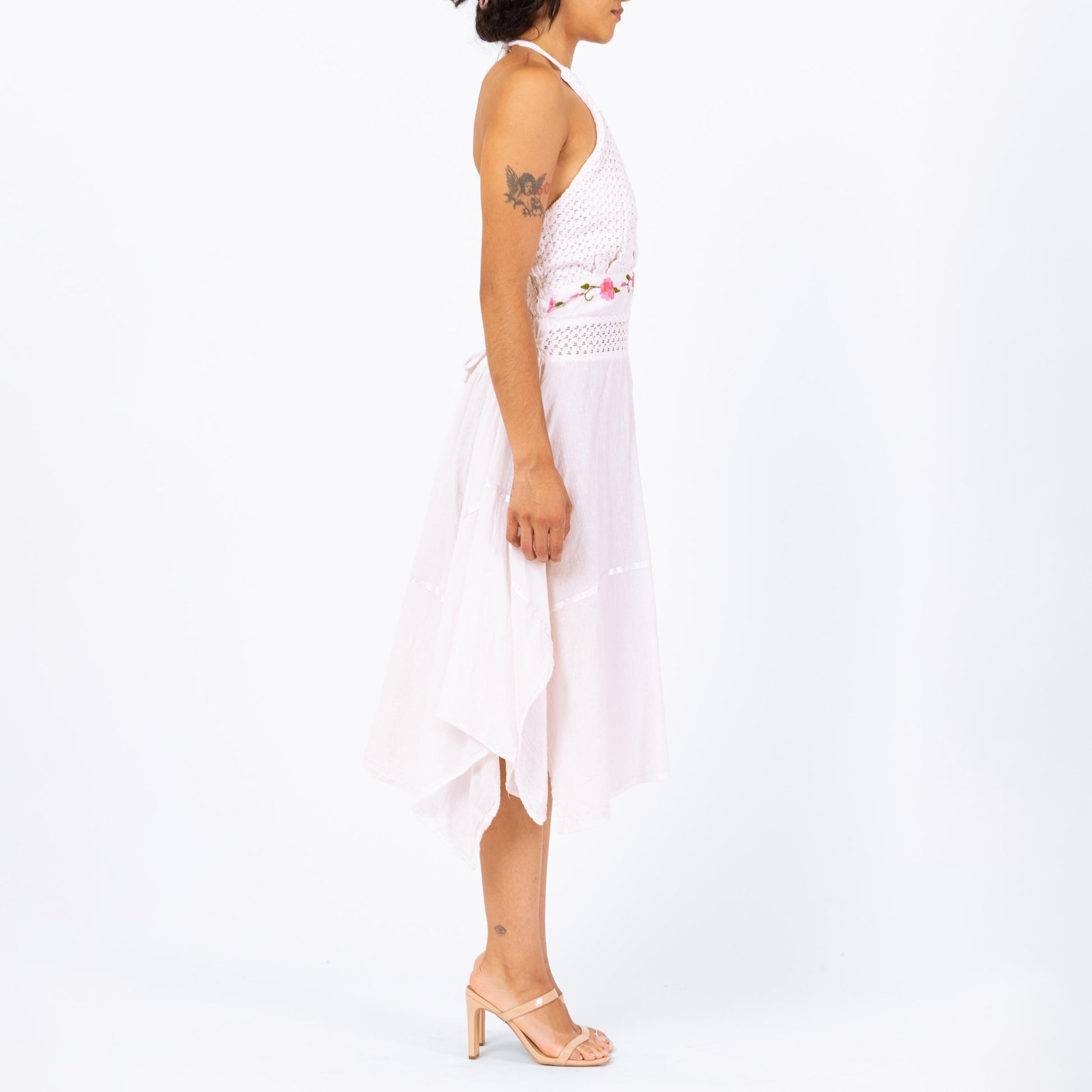Vintage 90s Crochet Scarf Hem Mexican Sundress - Small to Medium | White Pink Embroidered Floral Halter Handkerchief Dress