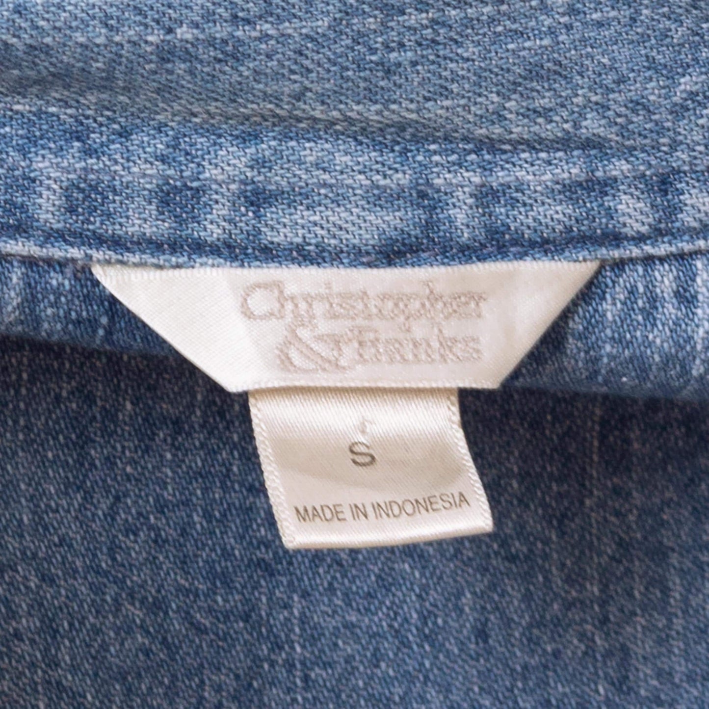 Vintage Y2K School Patch Chambray Shirt - Small | Novelty Button Up Long Sleeve Denim Top