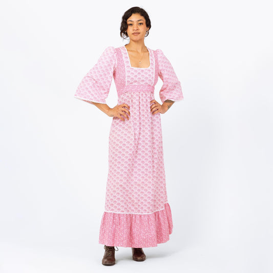 Vintage 70s Pink Floral Bell Sleeve Prairie Dress - Small | Boho Cottagecore Calico 3/4 Sleeve Lace Trim Maxi Sundress