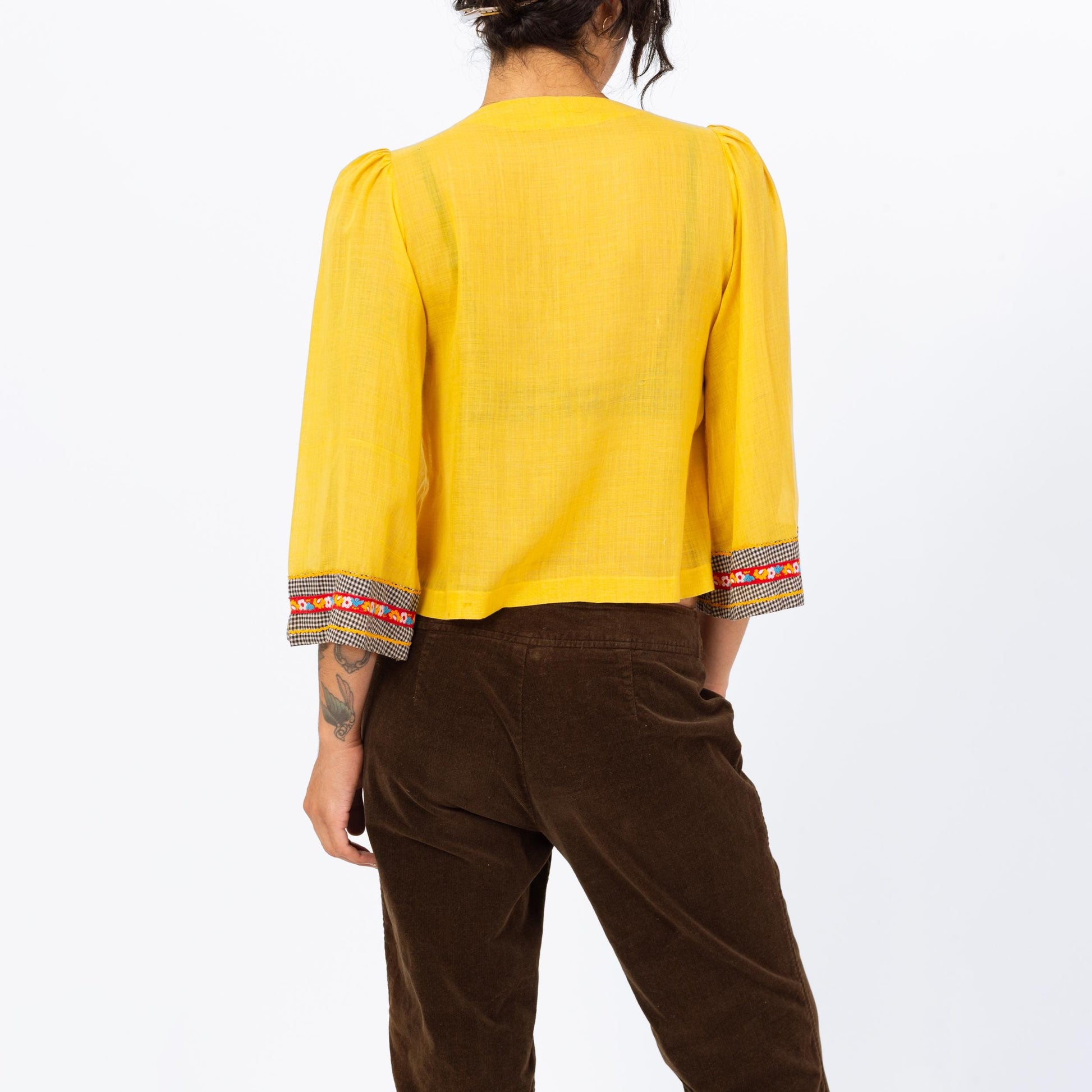Vintage 70s Yellow Bell Sleeve Peasant Blouse - Small | Ricci Paris Boho 3/4 Sleeve Floral Ric Rac Trim Button Up Folk Festival Top