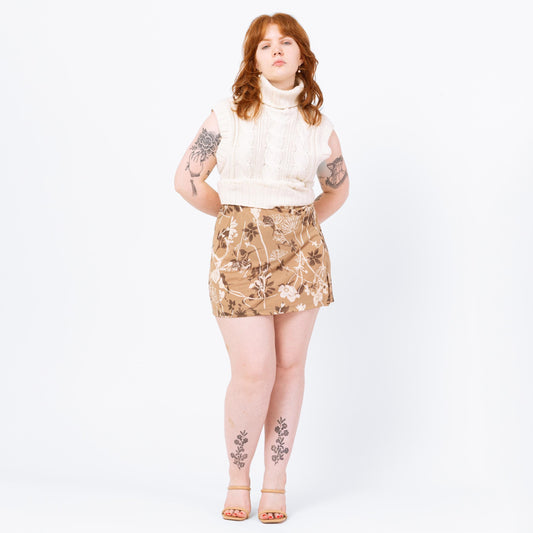 Vintage 90s Queen Anne's Lace Floral Print Mini Skirt - Medium to Large, 28"-32" Waist | High Waist A Line Boho Skirt