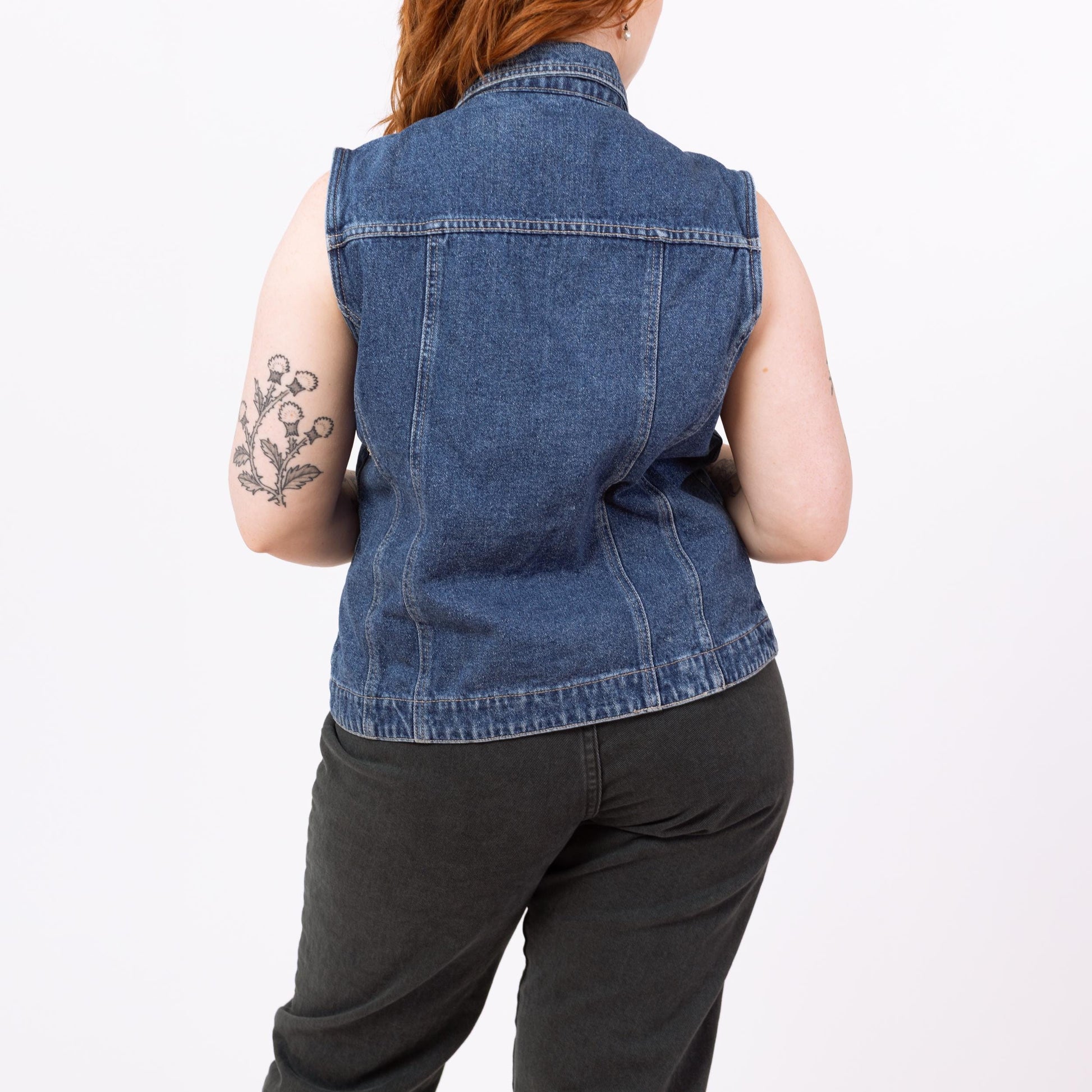 Vintage 90s Floral Embroidered Denim Vest - Large | Western Blue Jean Sleeveless Grunge Shirt