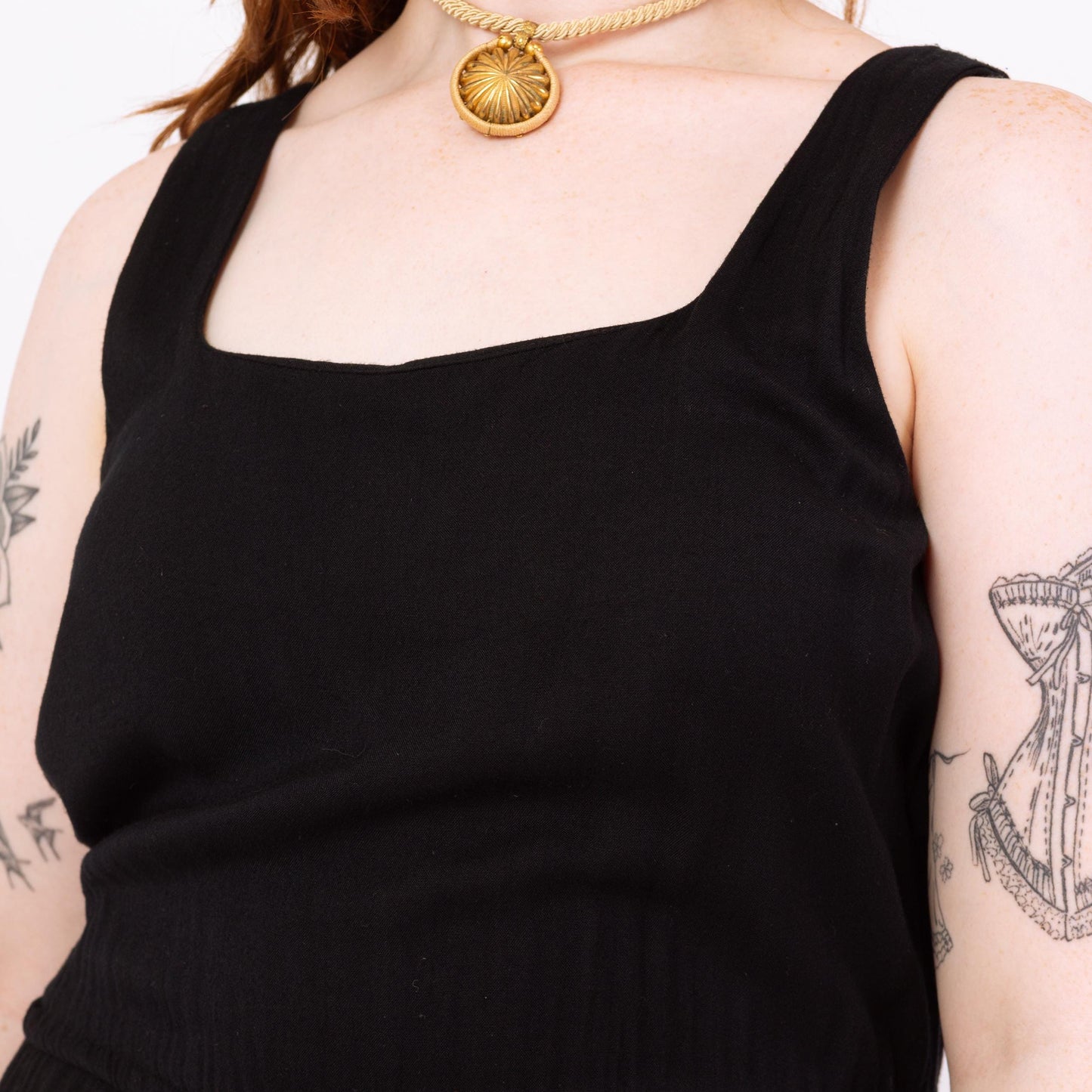 Vintage 80s Black Low Back Lounge Jumpsuit - Medium to Large | Sleeveless Grunge Tapered Leg Casual Pantsuit