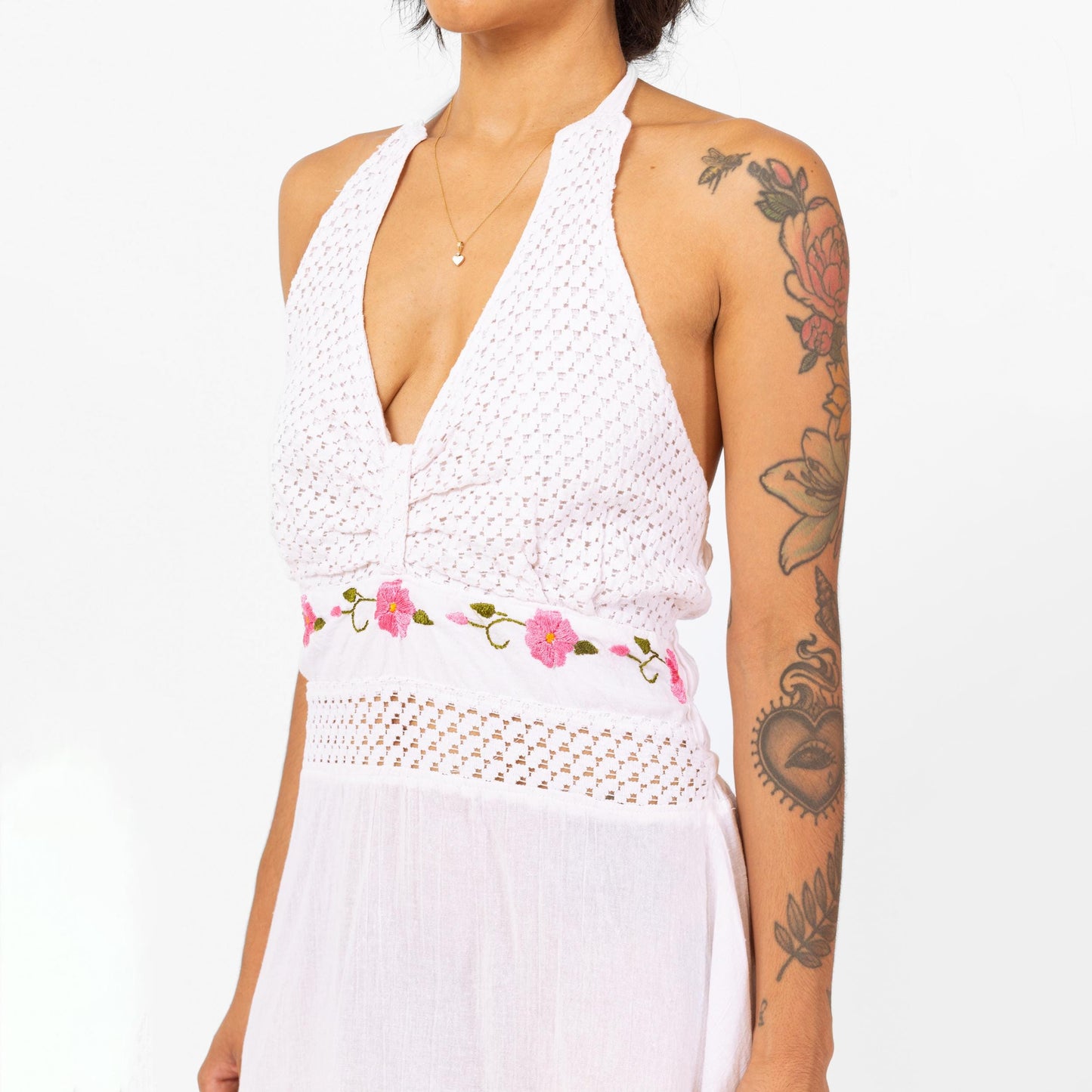 Vintage 90s Crochet Scarf Hem Mexican Sundress - Small to Medium | White Pink Embroidered Floral Halter Handkerchief Dress