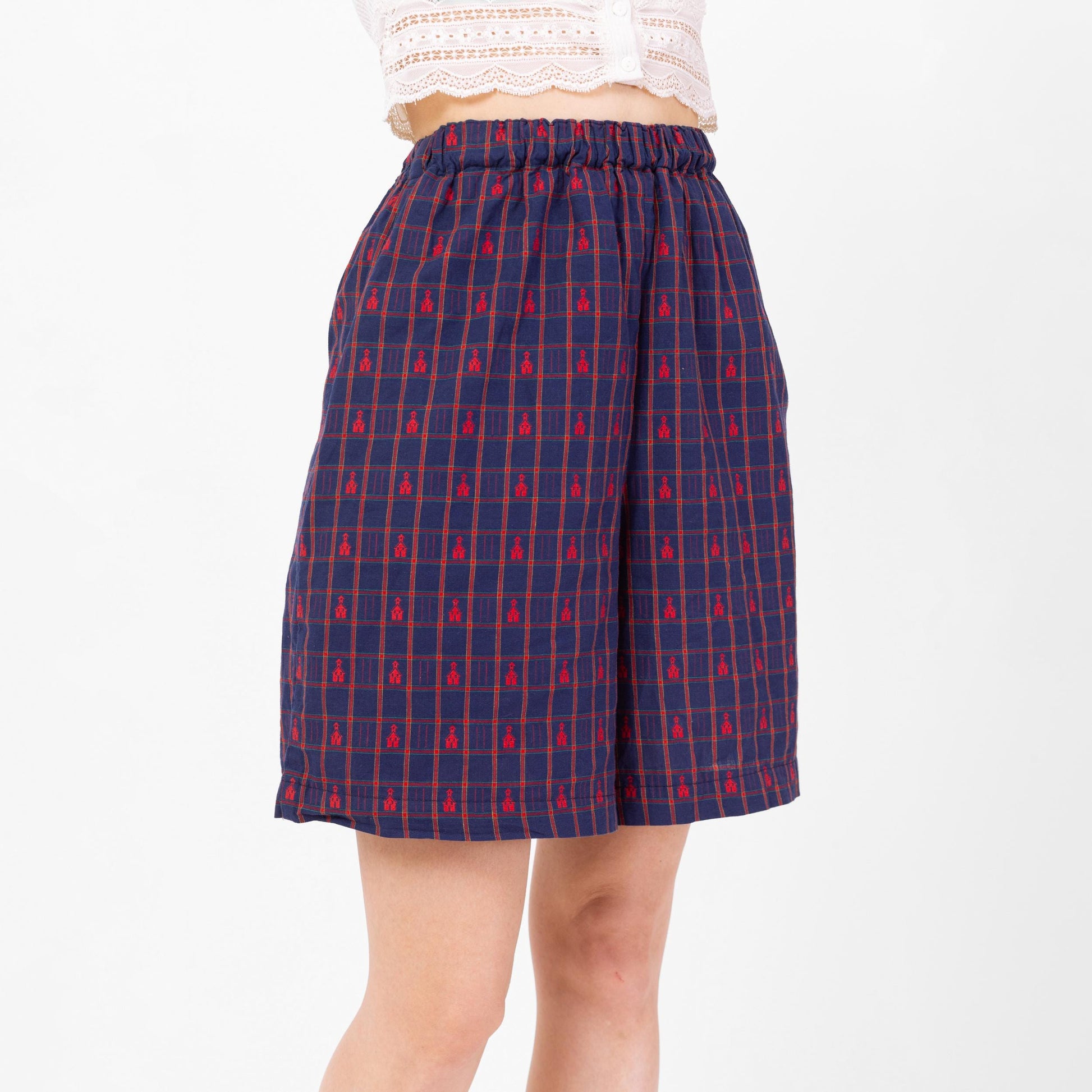 Vintage 90s School House Motif Plaid Cotton Lounge Shorts - Small, 23"-27" Waist | Novelty Elastic High Waist Wide Leg Casual Summer Shorts
