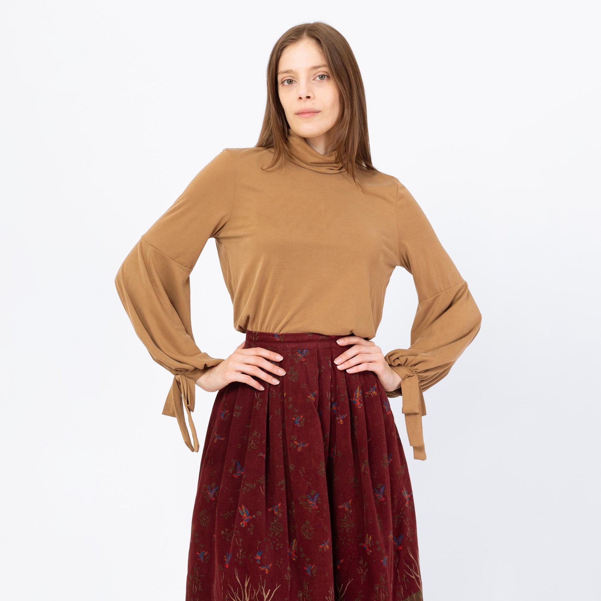 Vintage Y2K Tan Balloon Sleeve Peasant Blouse - Small | Boho Long Sleeve Mockneck Top